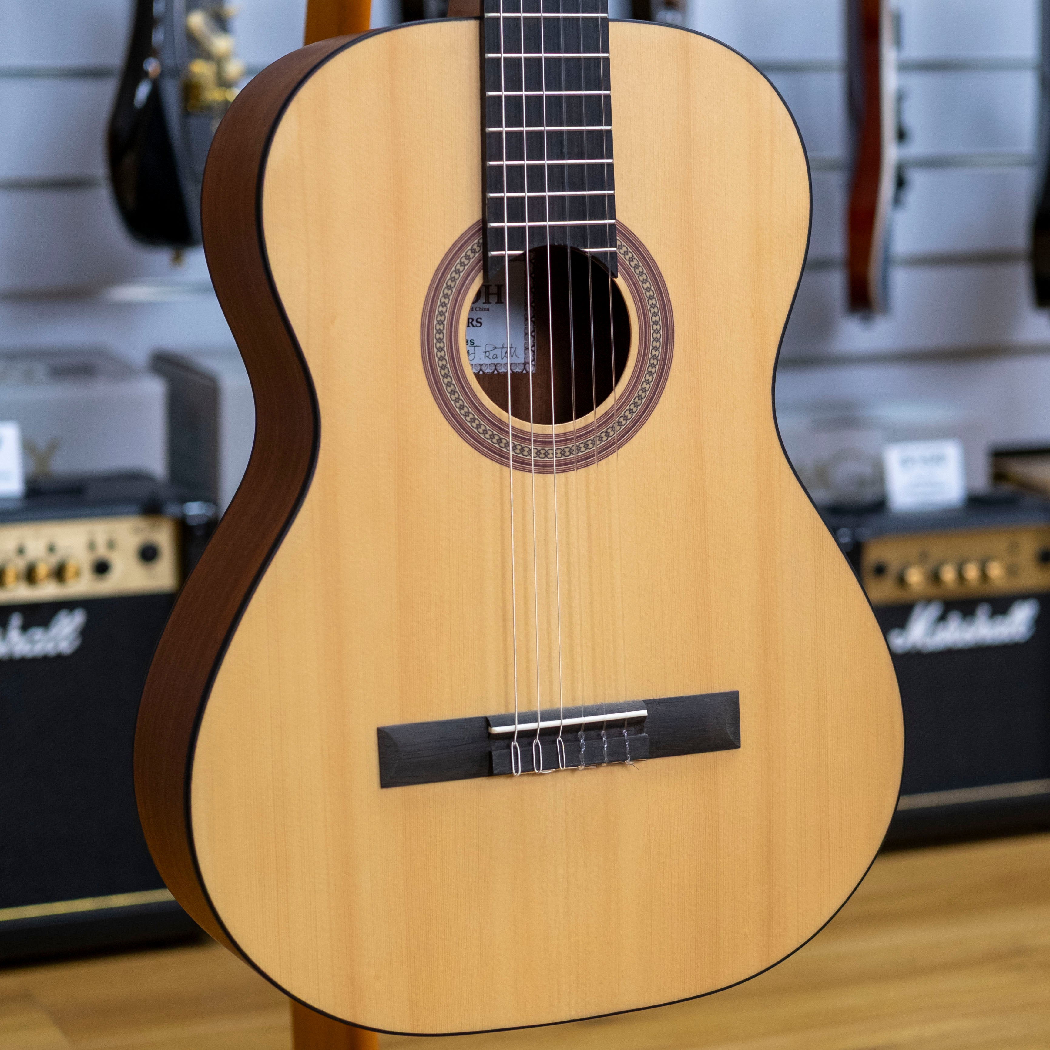 Katoh Student Series MCG18 Classical Guitar (Spruce)