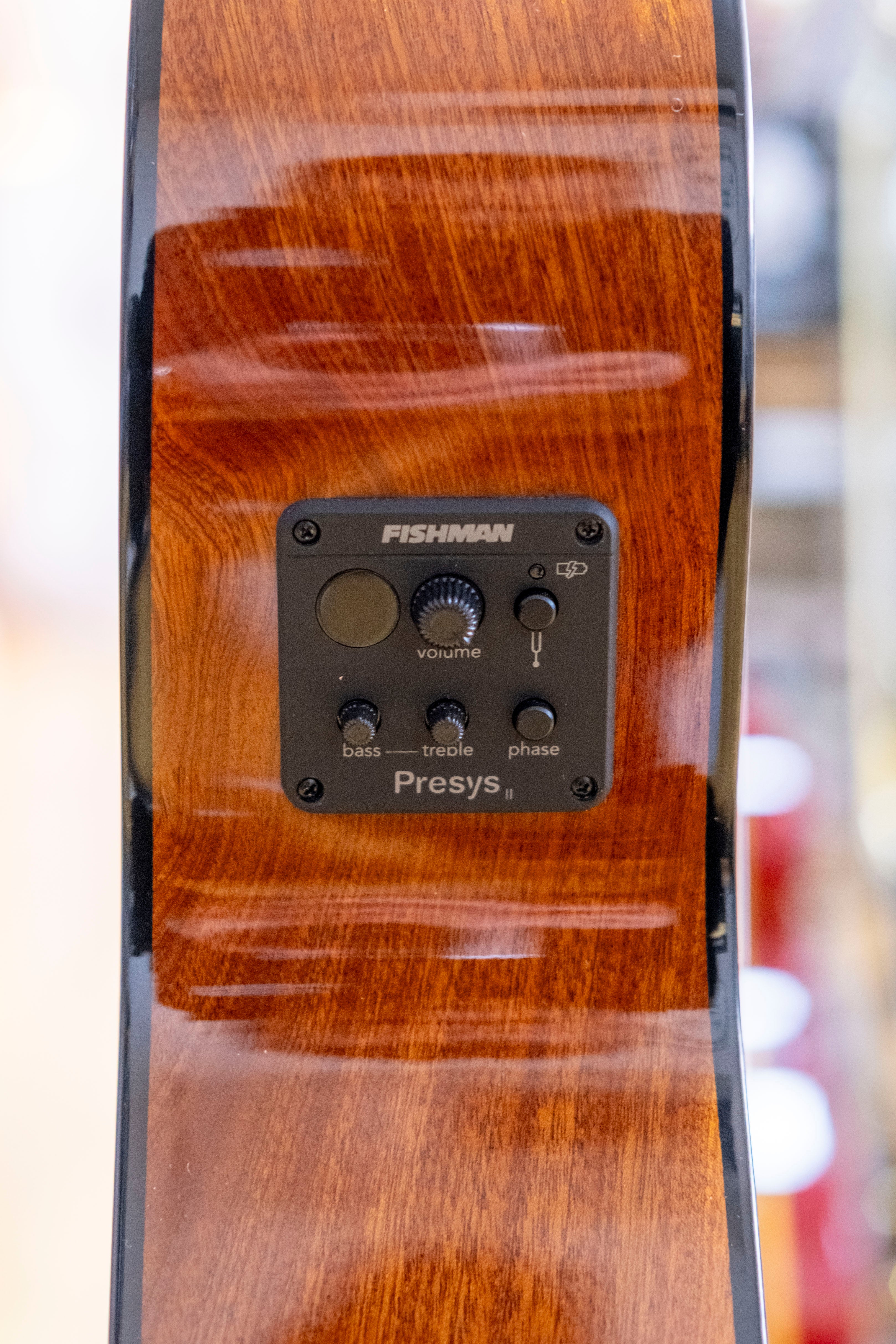 Katoh Student Series MCG40CEQ Electric Classical Guitar (Cedar)