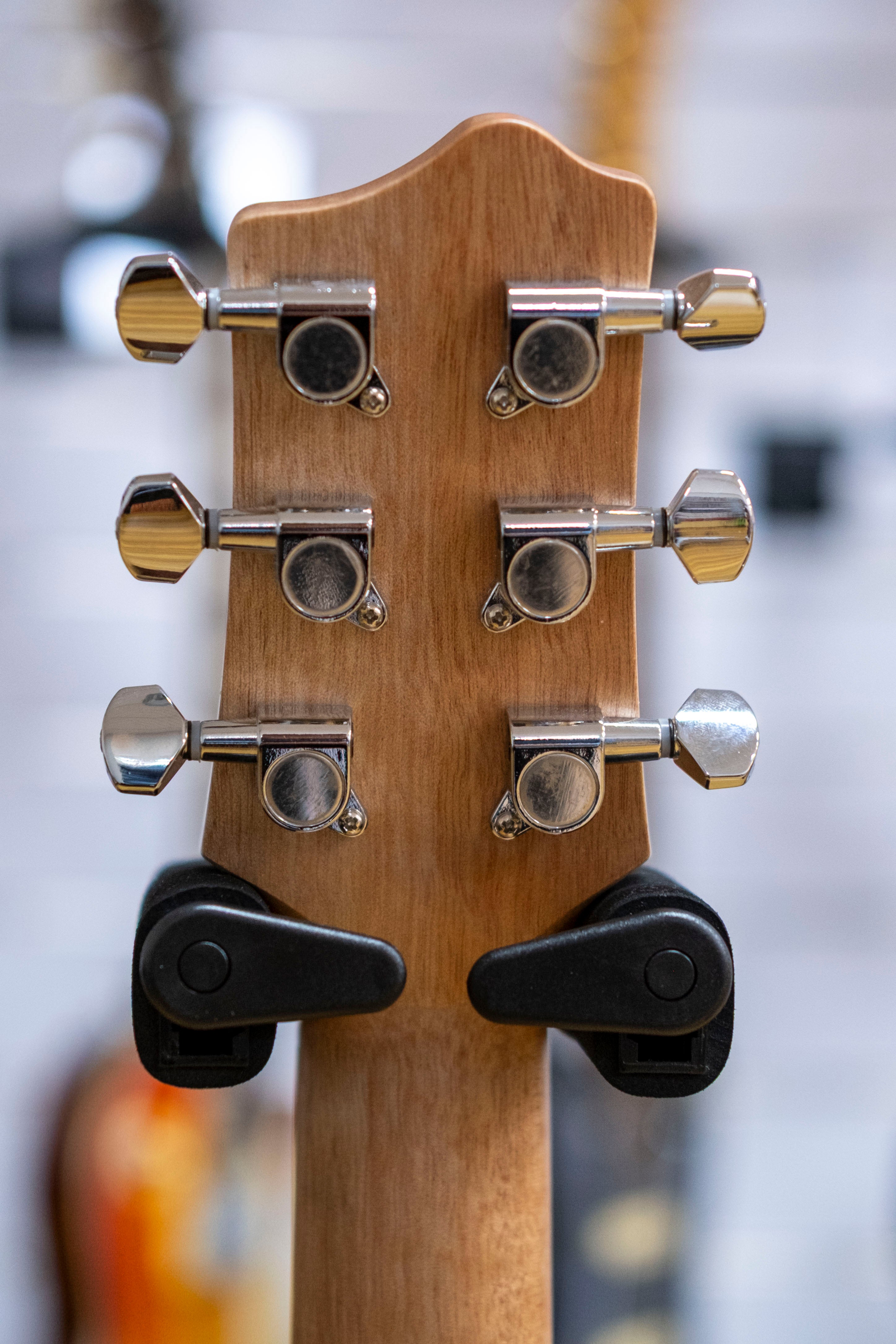 Pratley SL Series Stage Acoustic Electric Guitar (Queensland Maple/Queensland Araucaria)