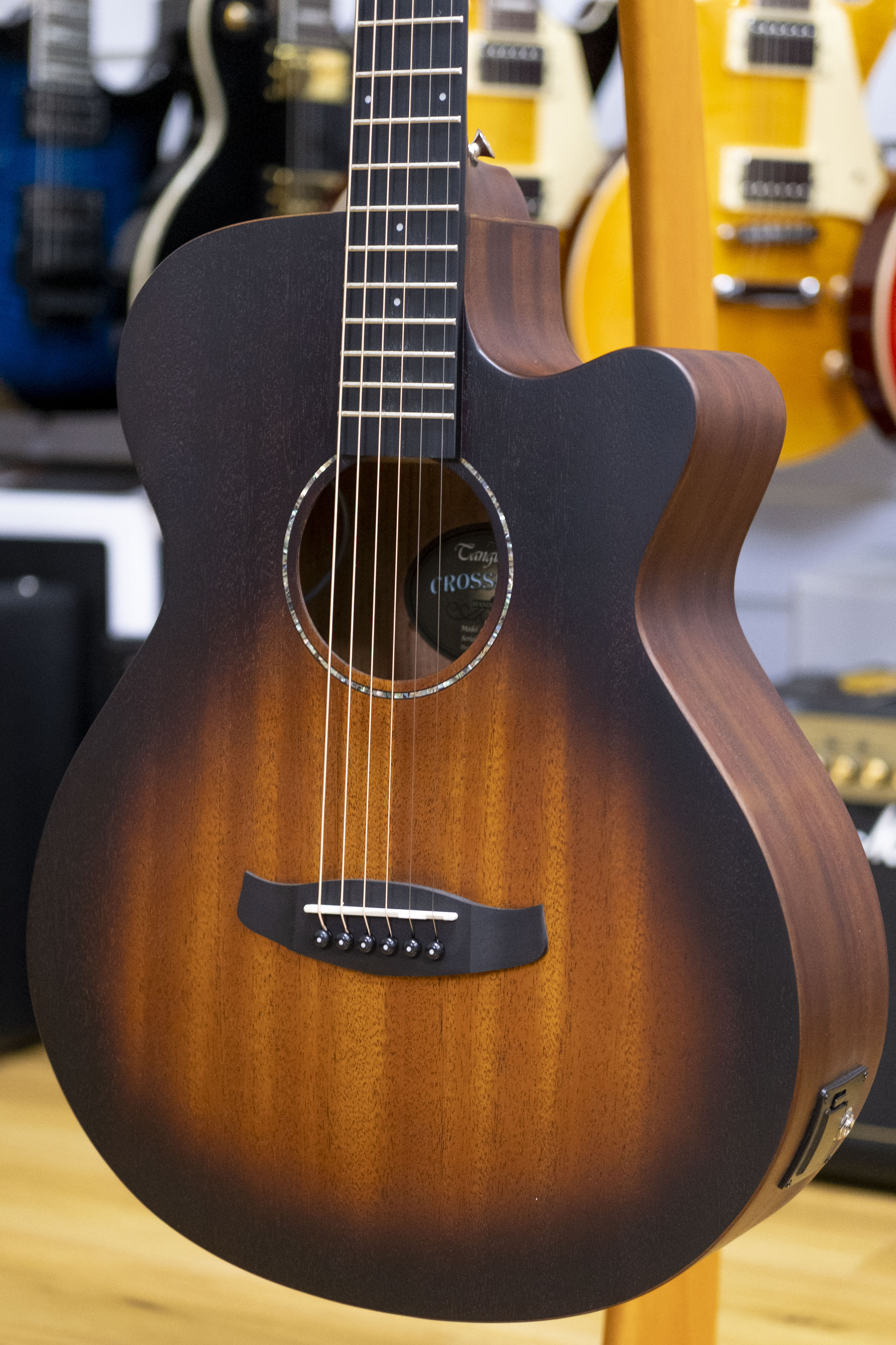 Tanglewood Crossroads Superfolk Acoustic Electric Guitar (Vintage Satin)