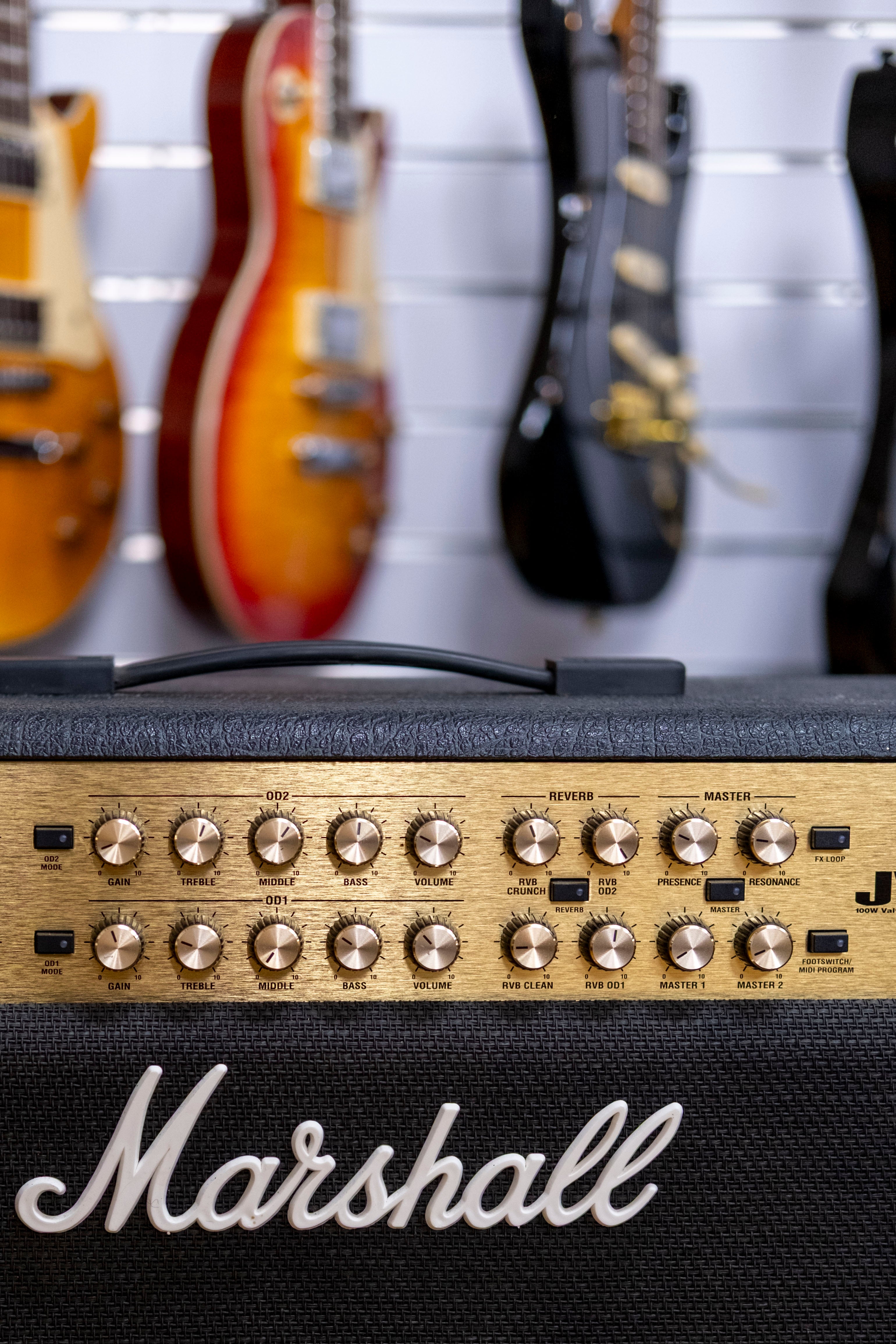 Marshall JVM410C 100-Watt 2x12" Guitar Combo Amplifier (2009, Pre-Owned)