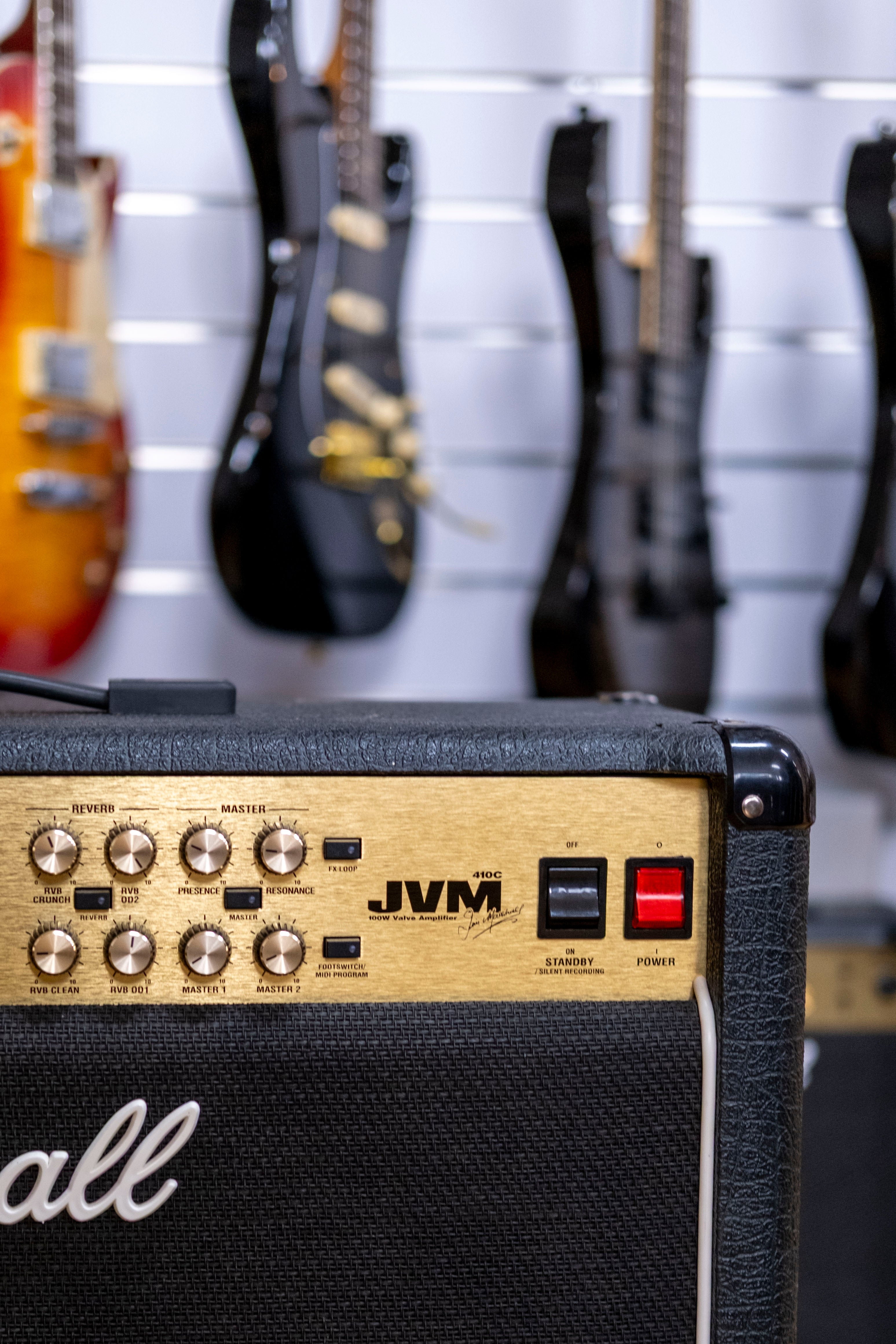 Marshall JVM410C 100-Watt 2x12" Guitar Combo Amplifier (2009, Pre-Owned)