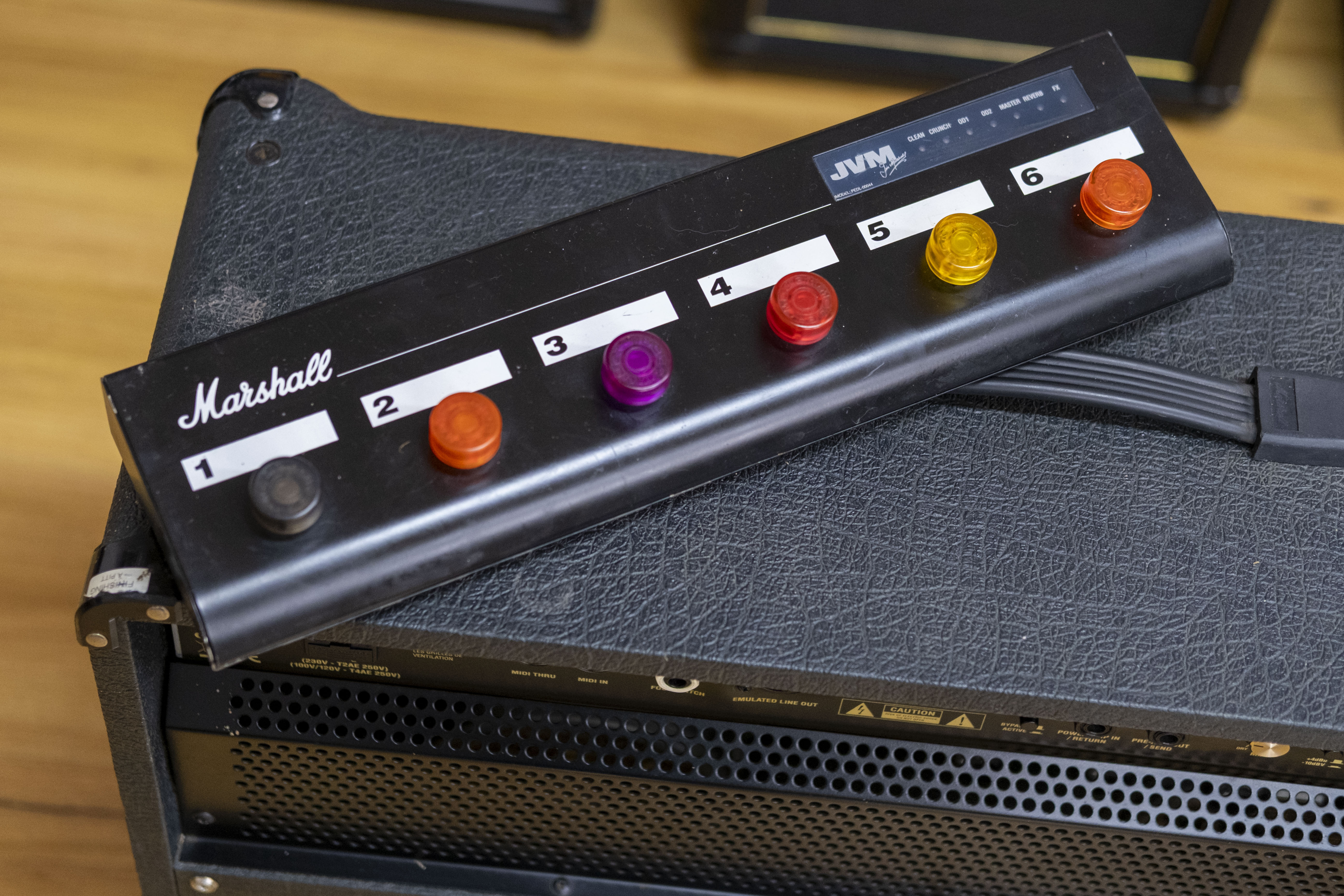 Marshall JVM410C 100-Watt 2x12" Guitar Combo Amplifier (2009, Pre-Owned)