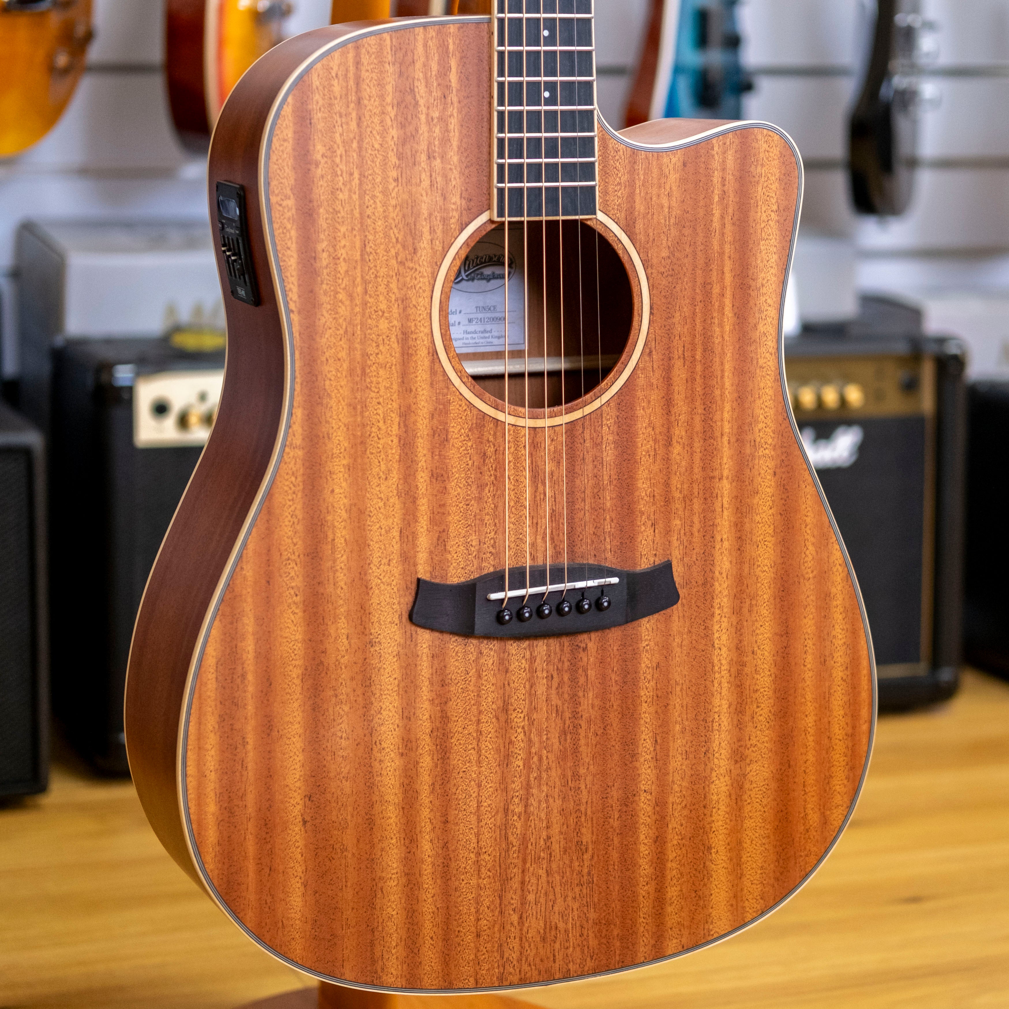 Tanglewood Union Series Dreadnought Acoustic Electric Guitar (Mahogany)
