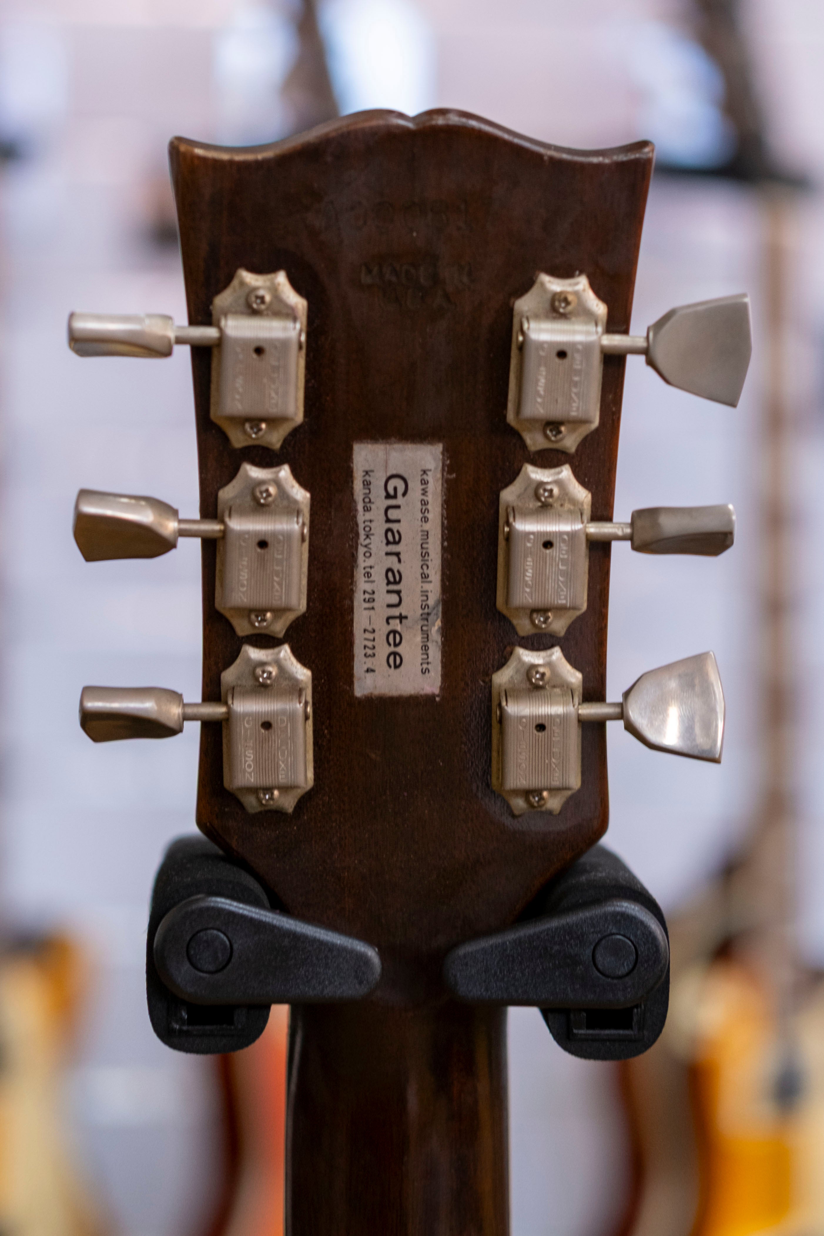 Gibson J-50 Deluxe Acoustic Guitar (Pre-Owned, 1970's)