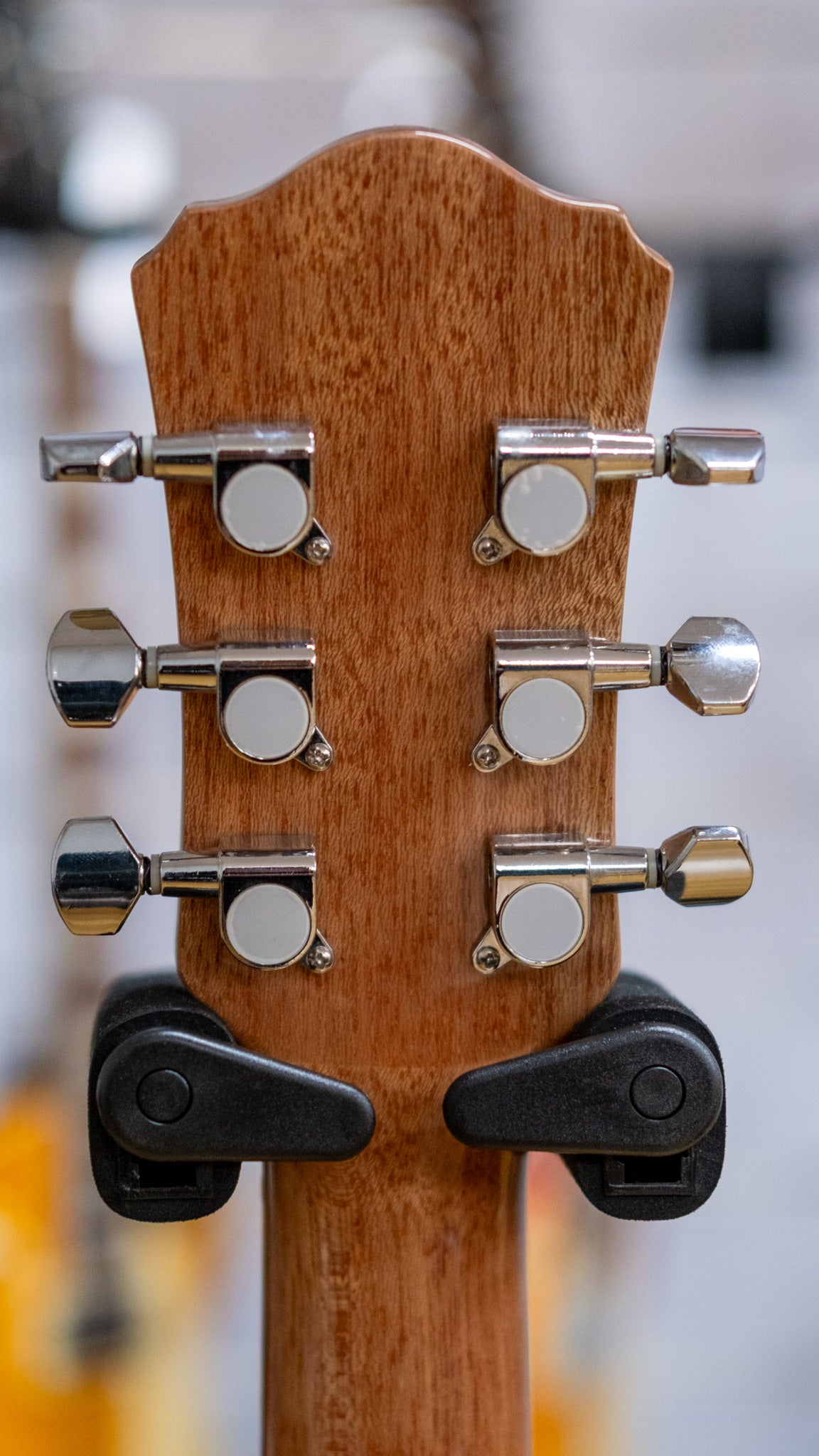 Martinez Mini Babe Traveller Acoustic Electric Guitar (Mindi-Wood)