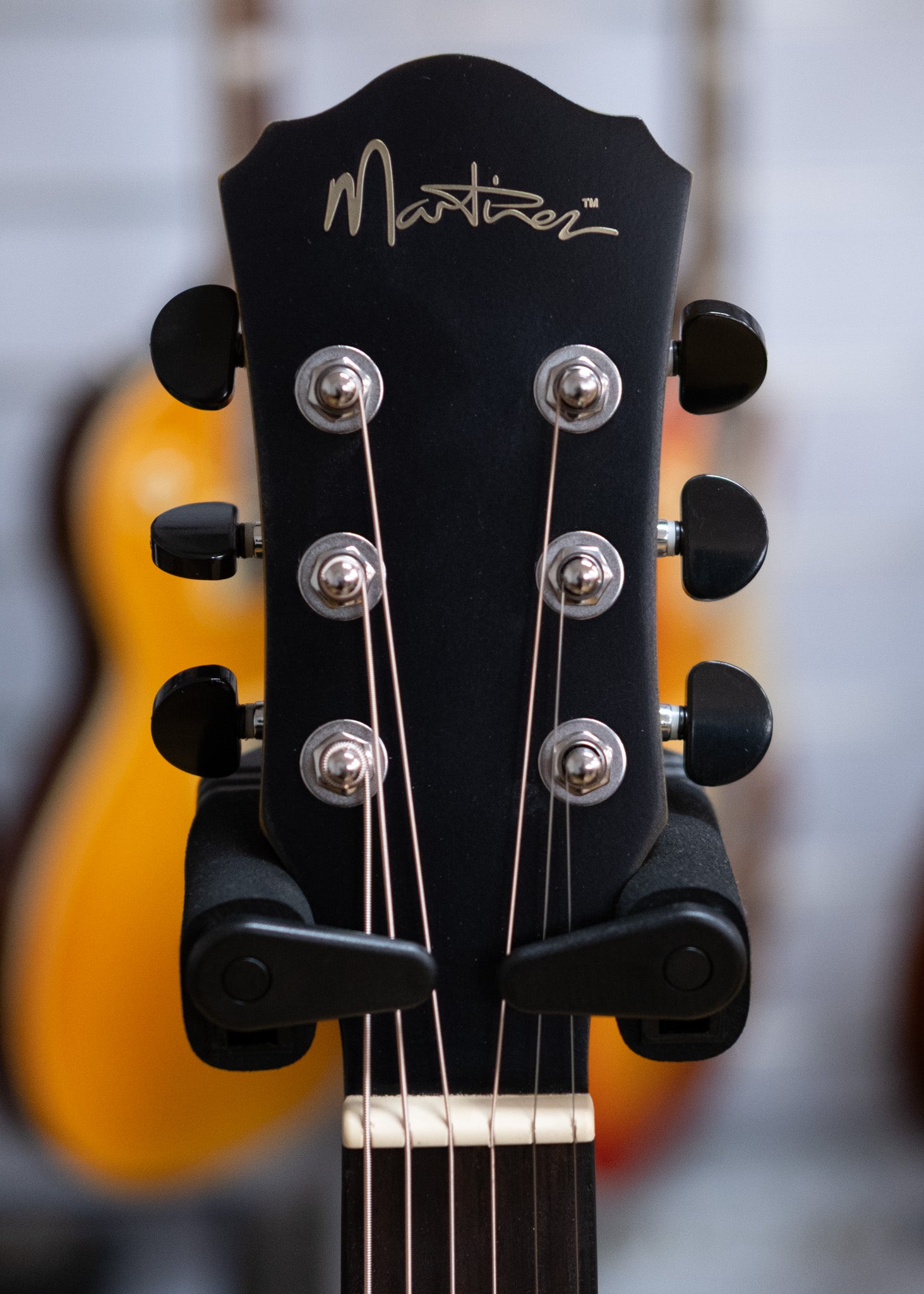 Martinez 41 Series Superfolk Acoustic Electric Guitar (Spruce/Koa)