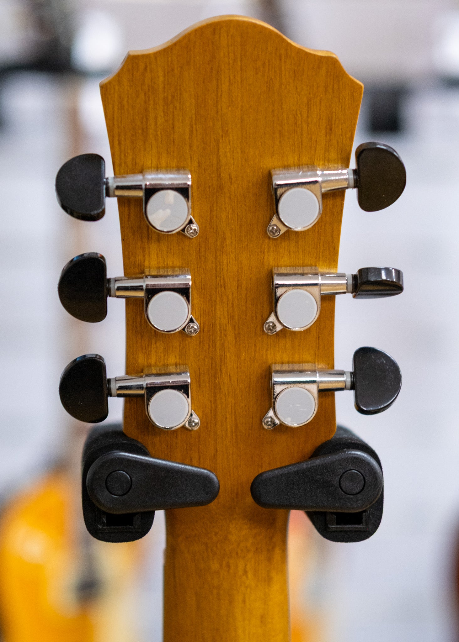 Martinez 41 Series Superfolk Acoustic Electric Guitar (Spruce/Koa)
