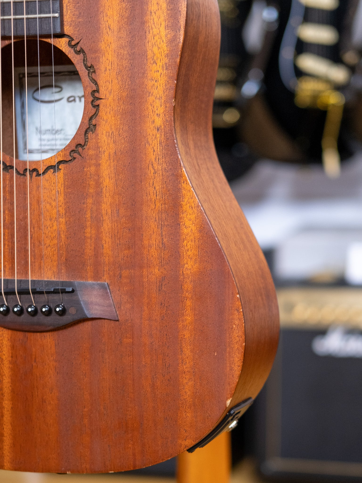 Caraya 34" Safair EQ Travel Acoustic Electric Guitar (Pre-Owned, 2017)