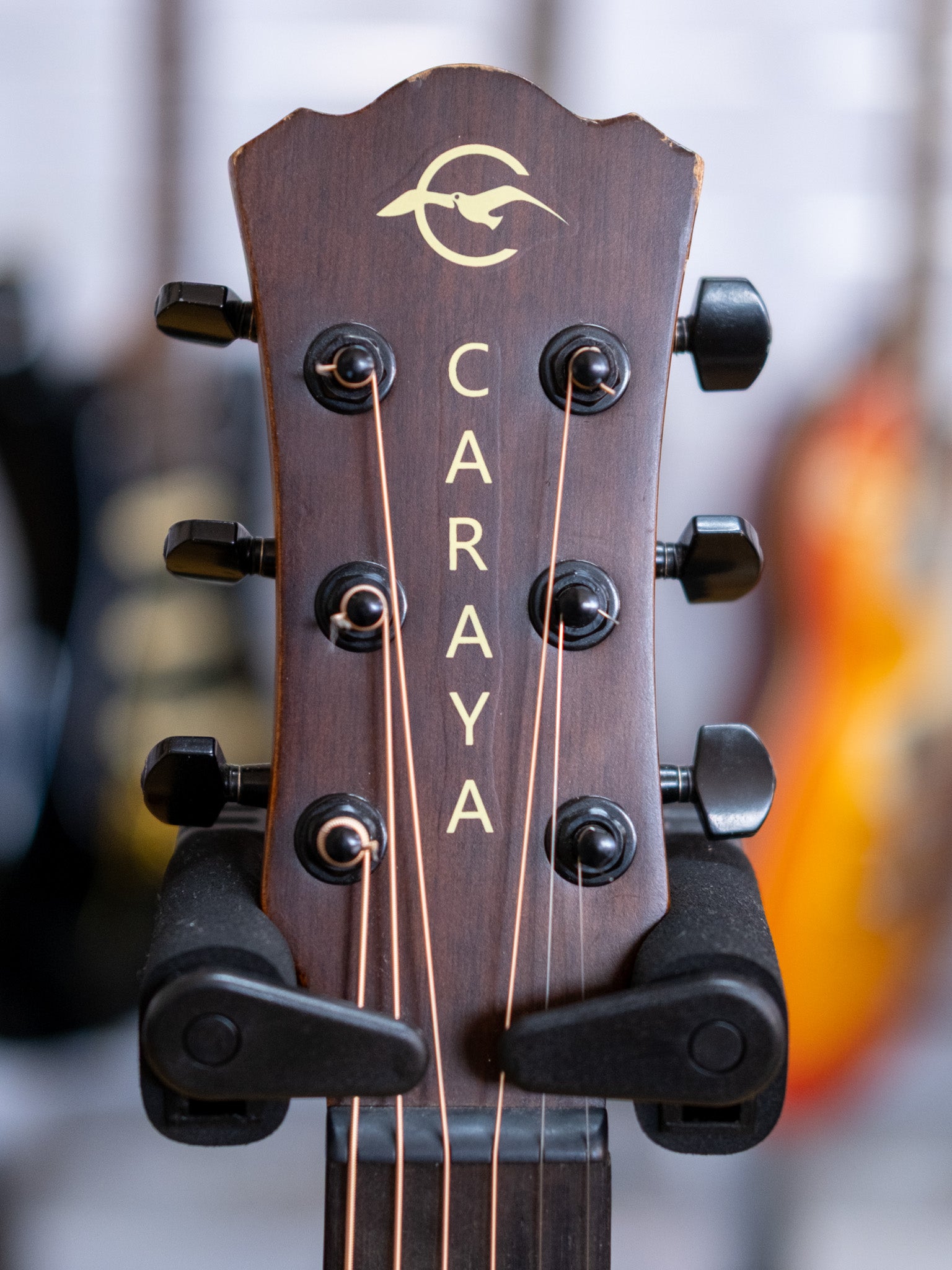 Caraya 34" Safair EQ Travel Acoustic Electric Guitar (Pre-Owned, 2017)