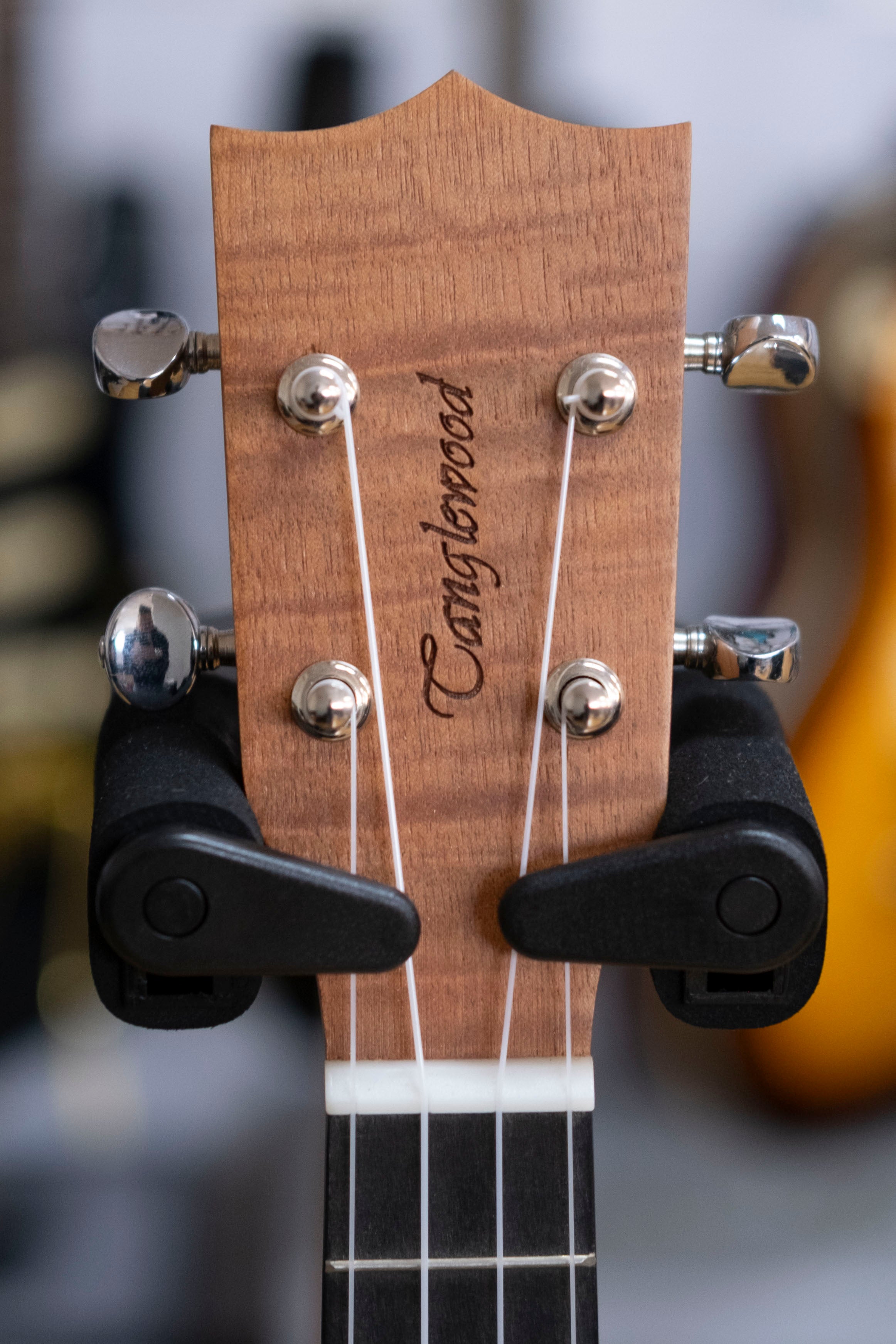 Tanglewood Tiare Series Concert Ukulele (All Flame Mahogany)