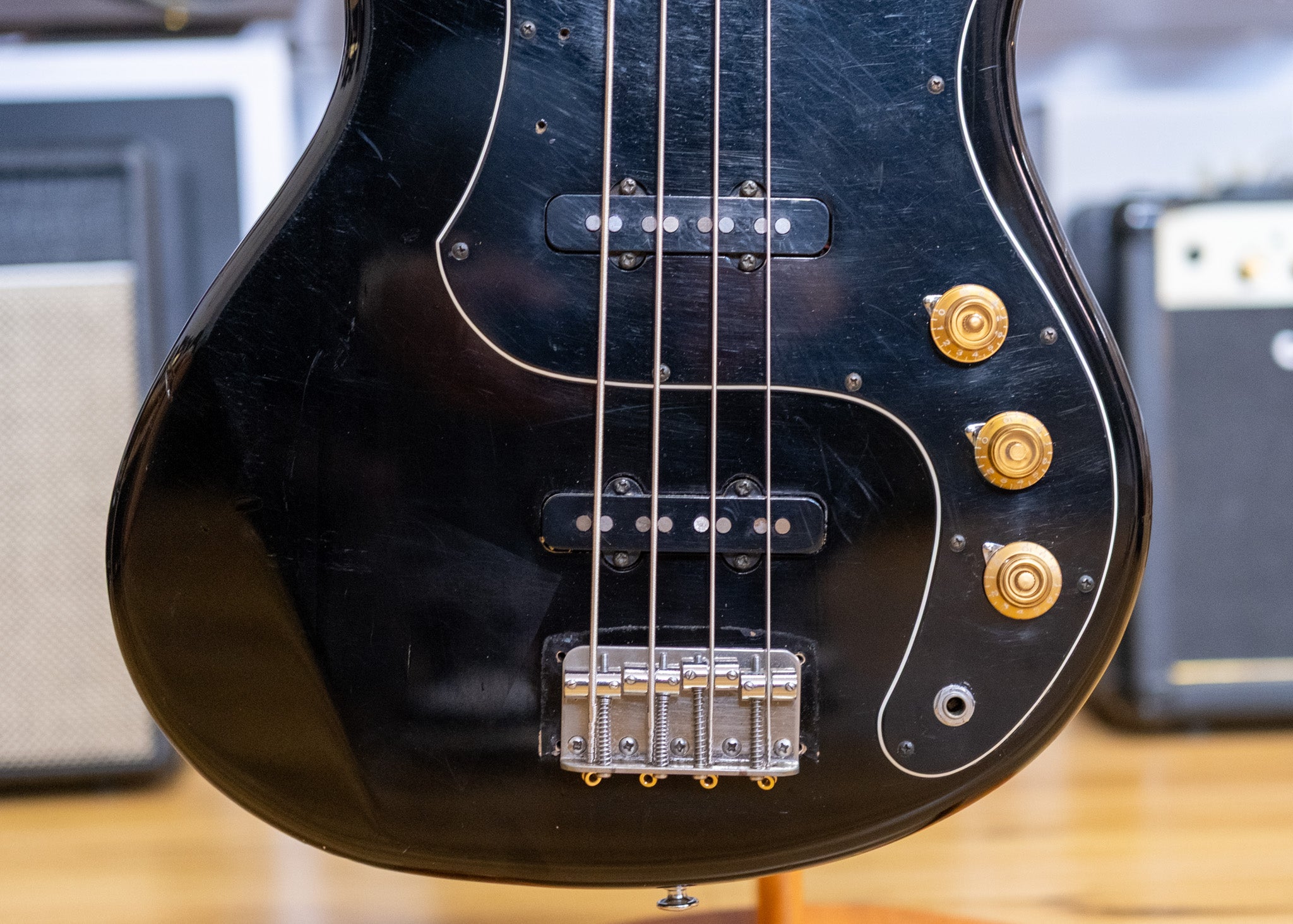 Yamaha Super Bass SB-700 Bass Guitar (Pre-Owned, 1977 MIJ)