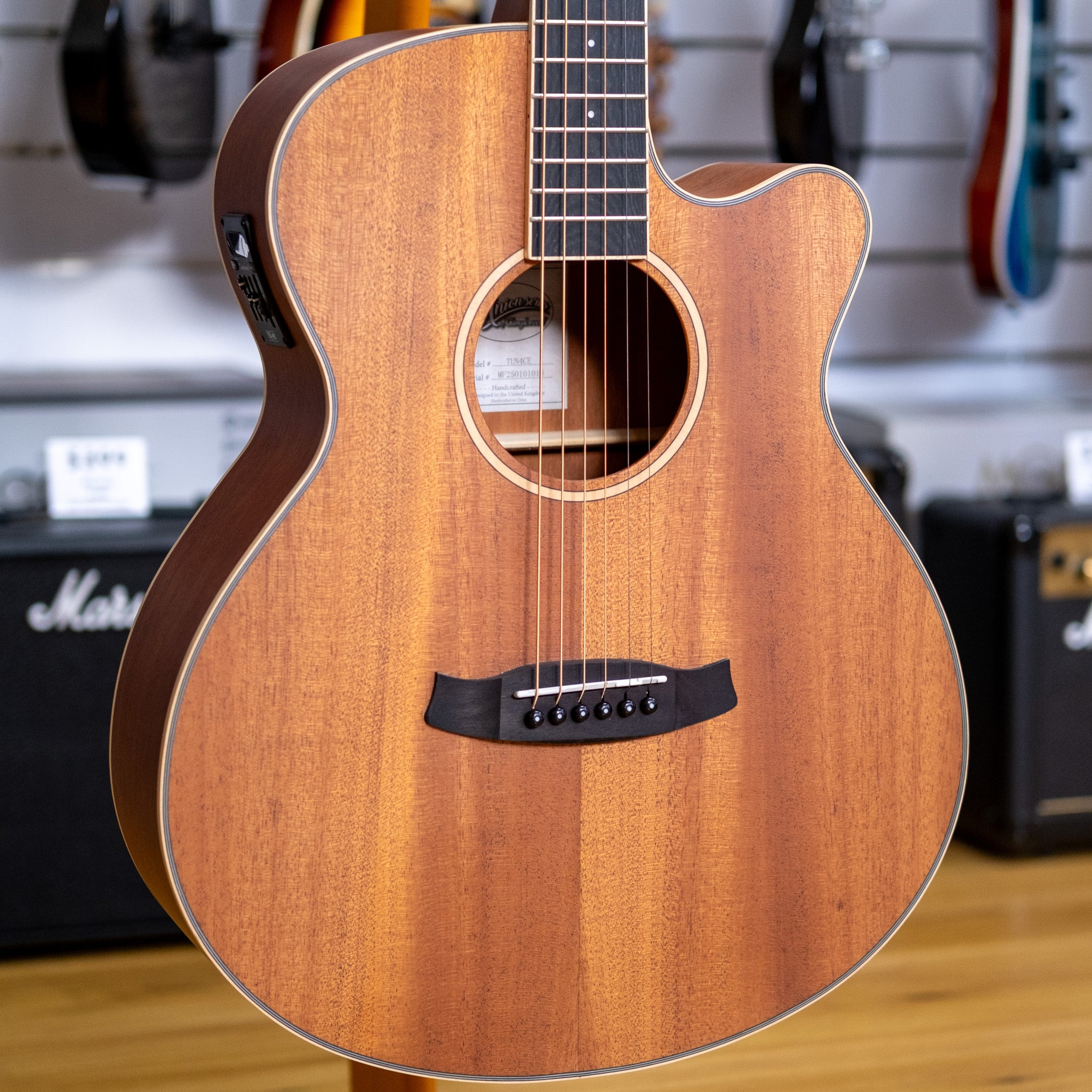 Tanglewood Union Series Super Folk Acoustic Electric Guitar with Case