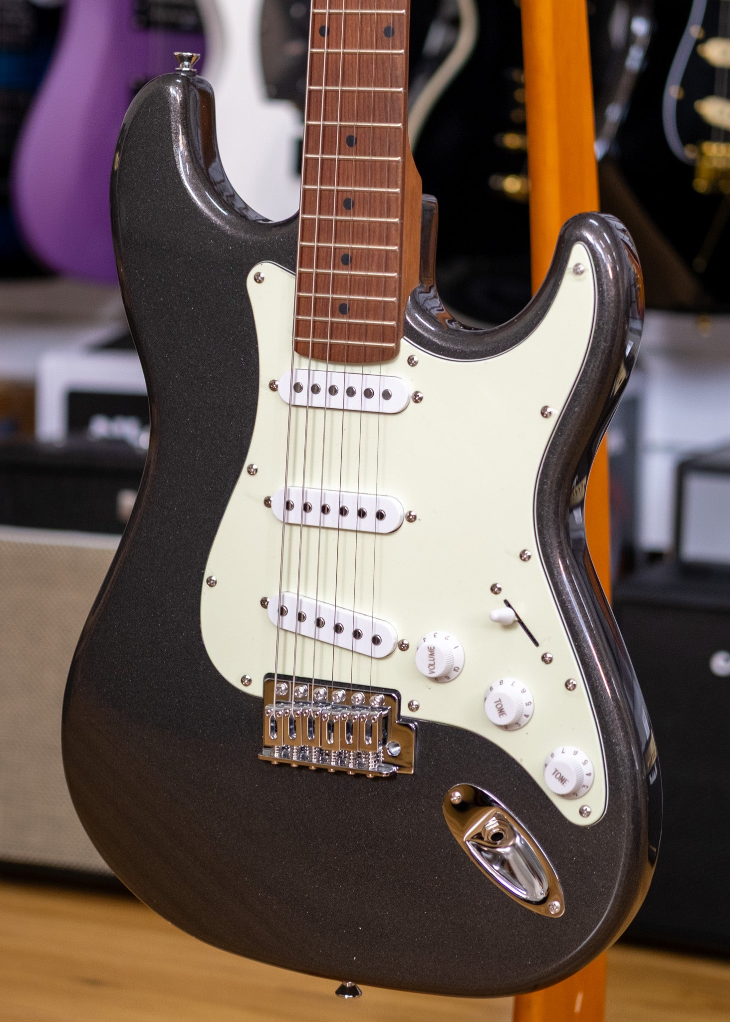 Northstar by Tanglewood S-Style Electric Guitar Pack with Amp (Charcoal Frost)