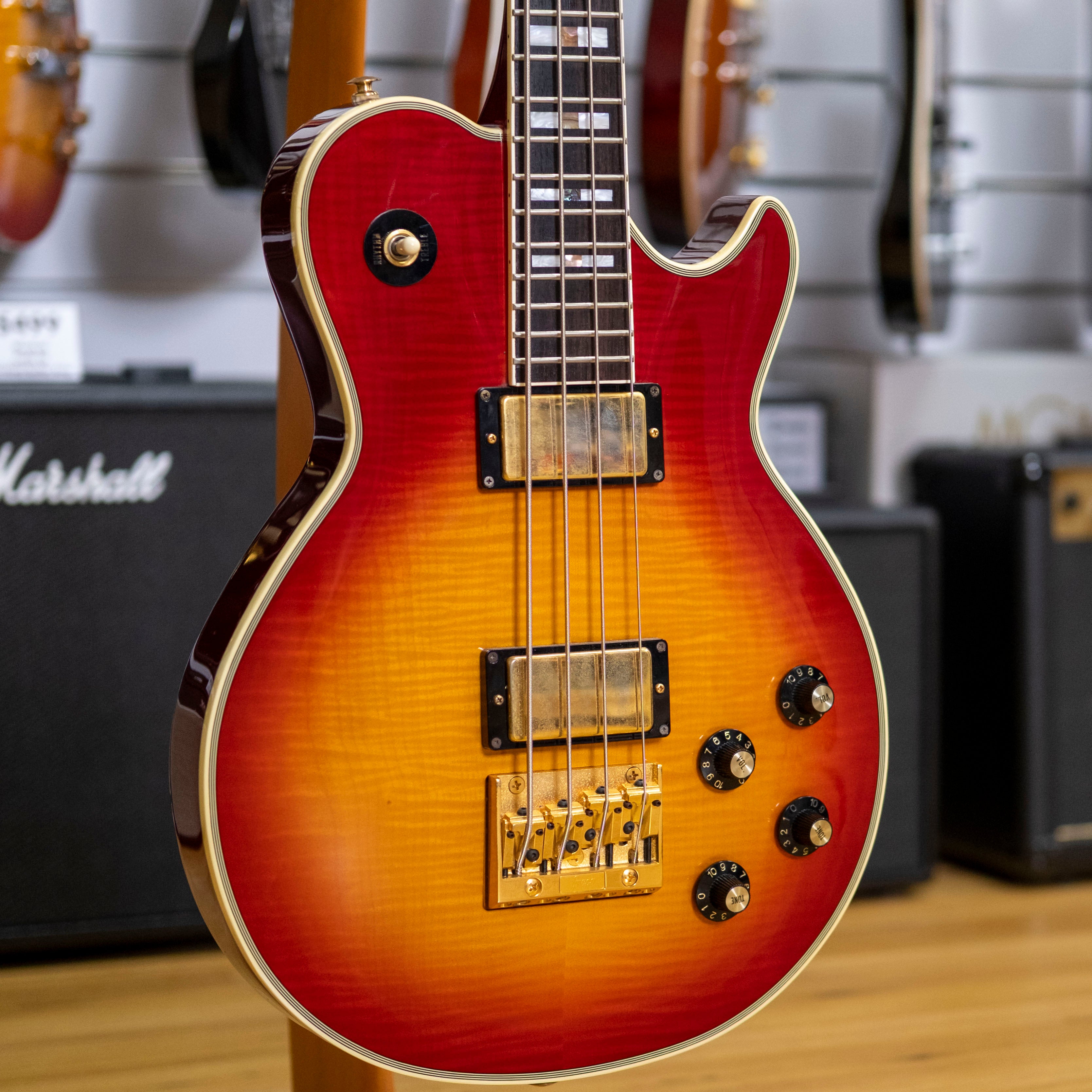 Greco LGB-100 Short Scale Bass Guitar (Cherry Sunburst) (Pre-Owned, 2000 MIJ)