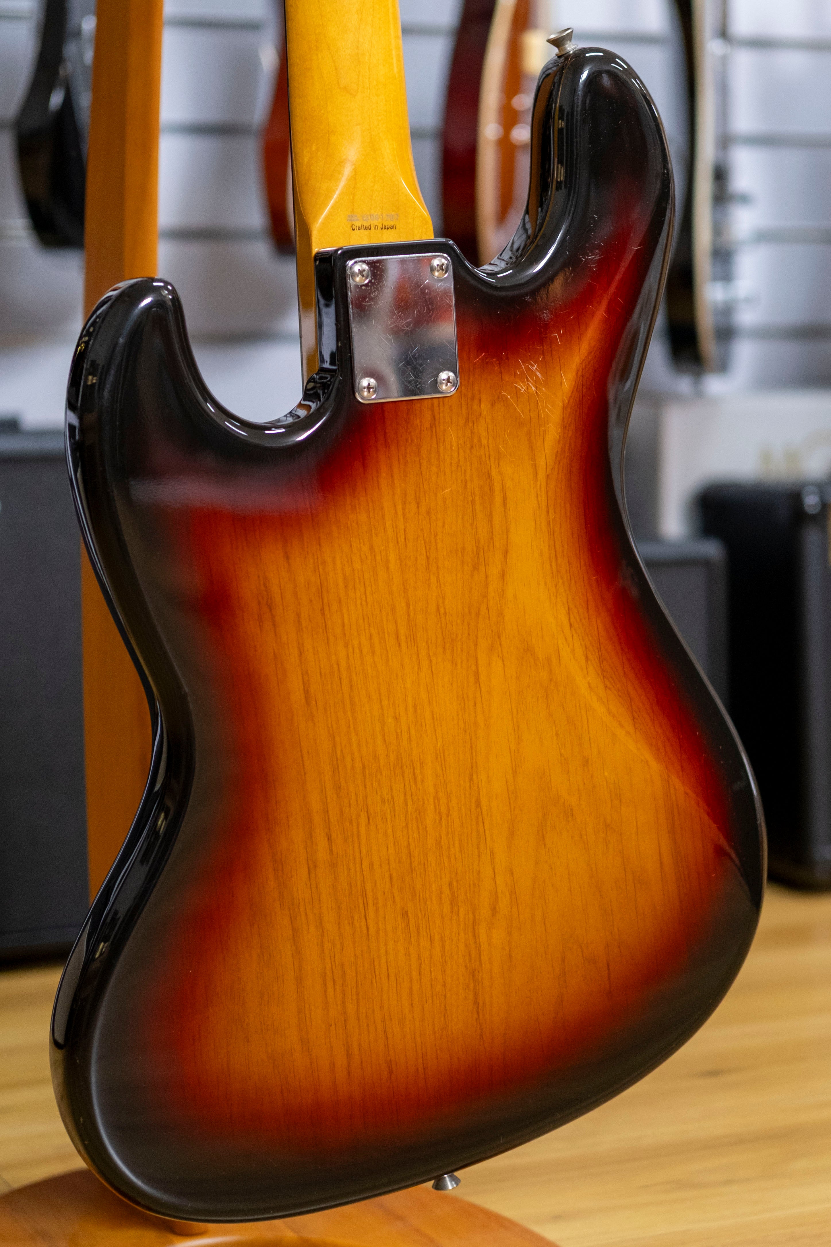 Fender JB-62 Jazz Bass Guitar (3-Tone Sunburst) (Pre-Owned, 2004 MIJ)