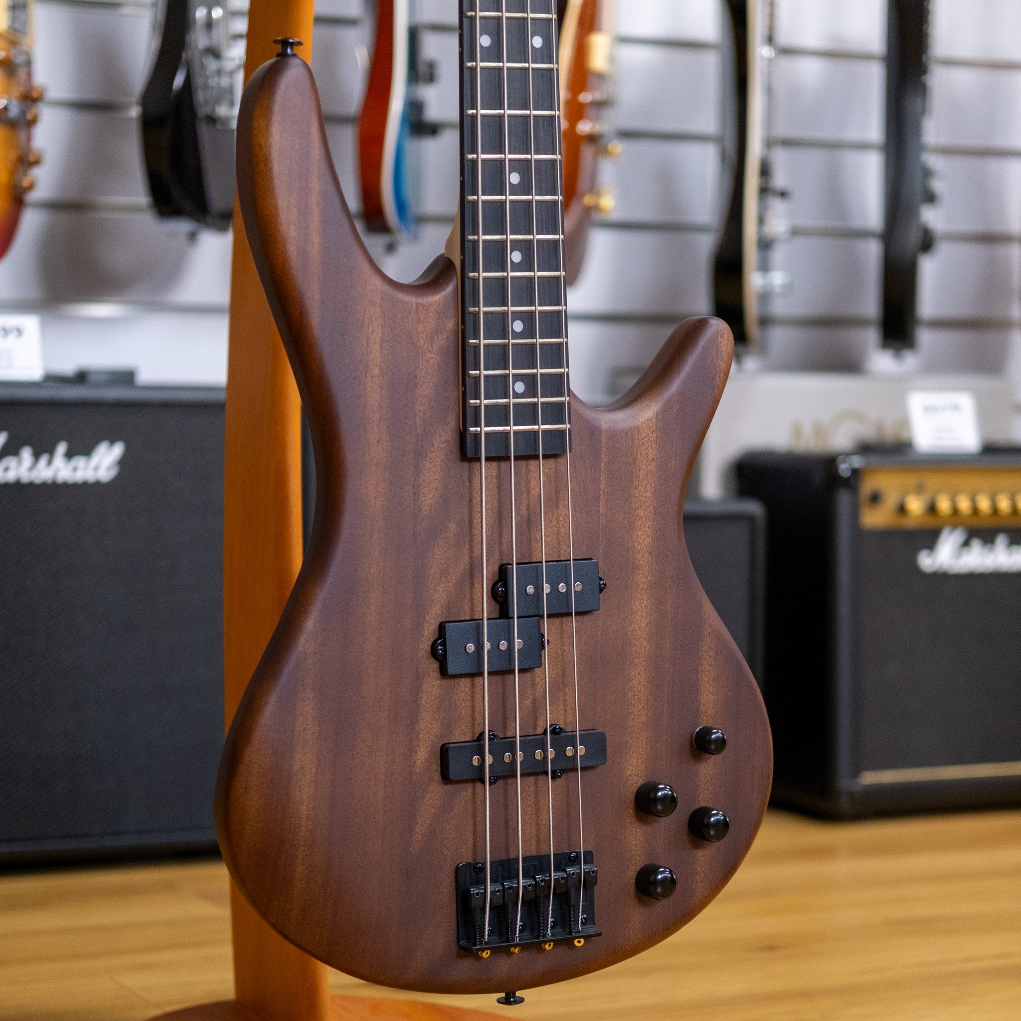 Ibanez Gio SR200B Bass Guitar (Walnut Flat)