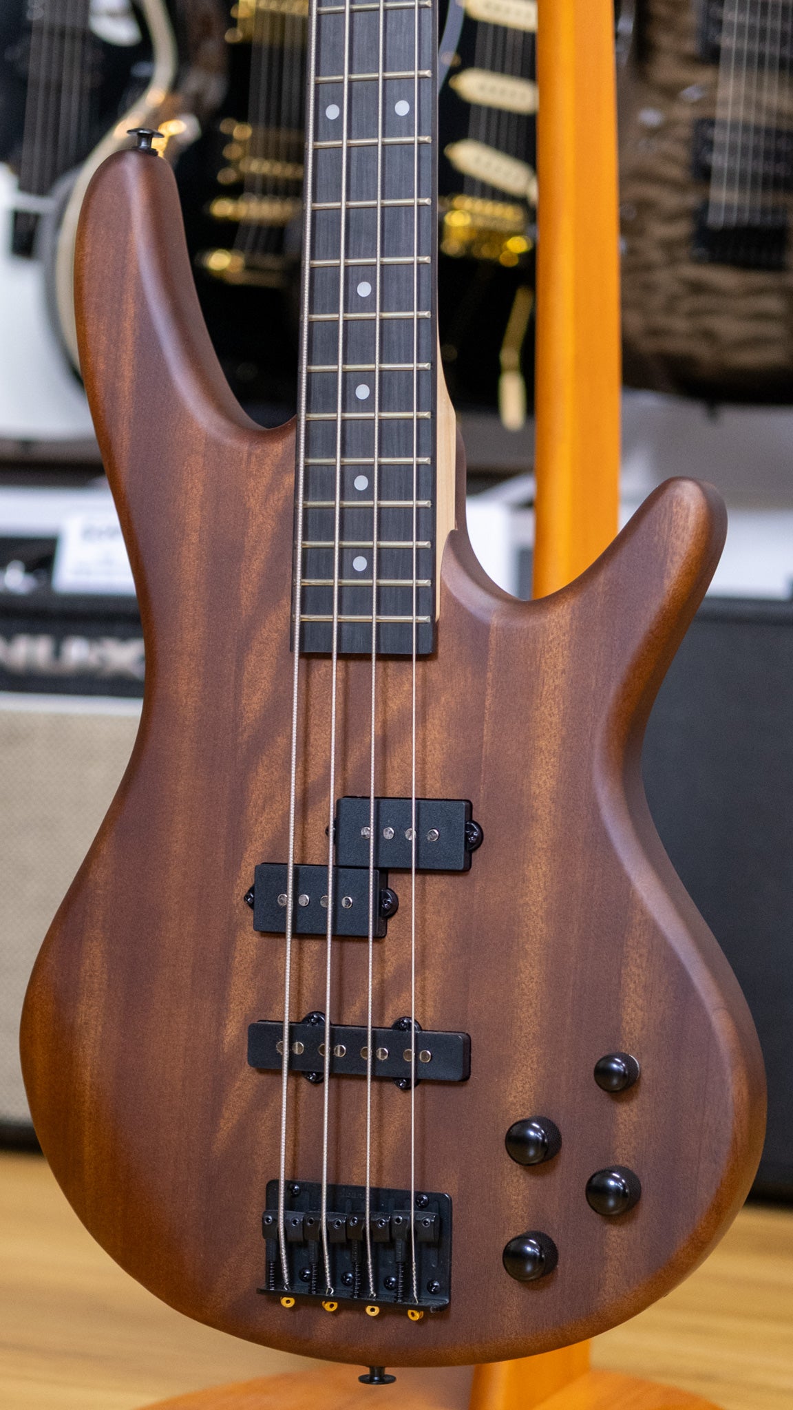 Ibanez Gio SR200B Bass Guitar (Walnut Flat)