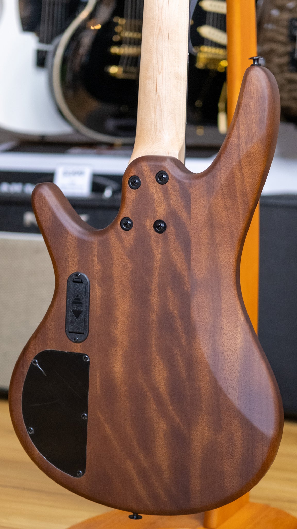 Ibanez Gio SR200B Bass Guitar (Walnut Flat)