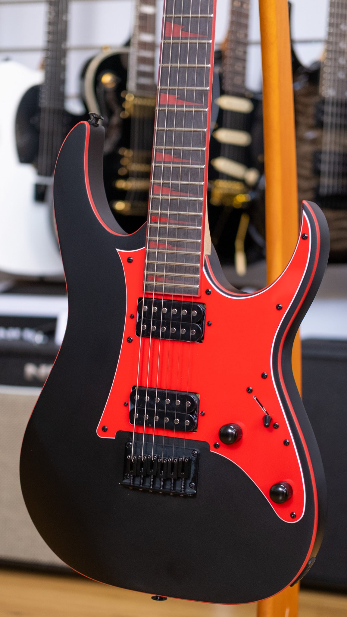 Ibanez Gio RG131DX Electric Guitar (Black Flat)