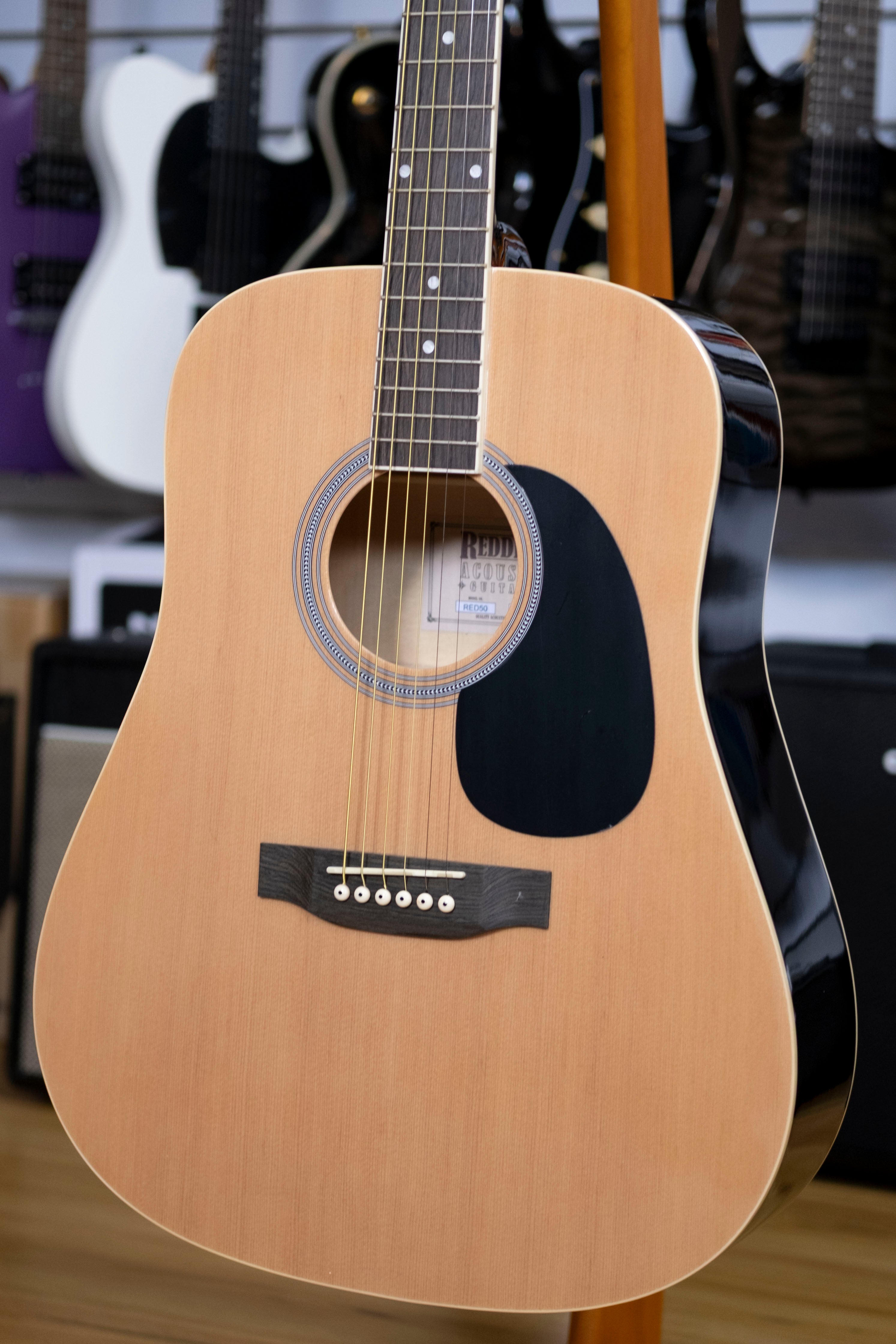Redding RED50 Dreadnought Acoustic Guitar (Natural)