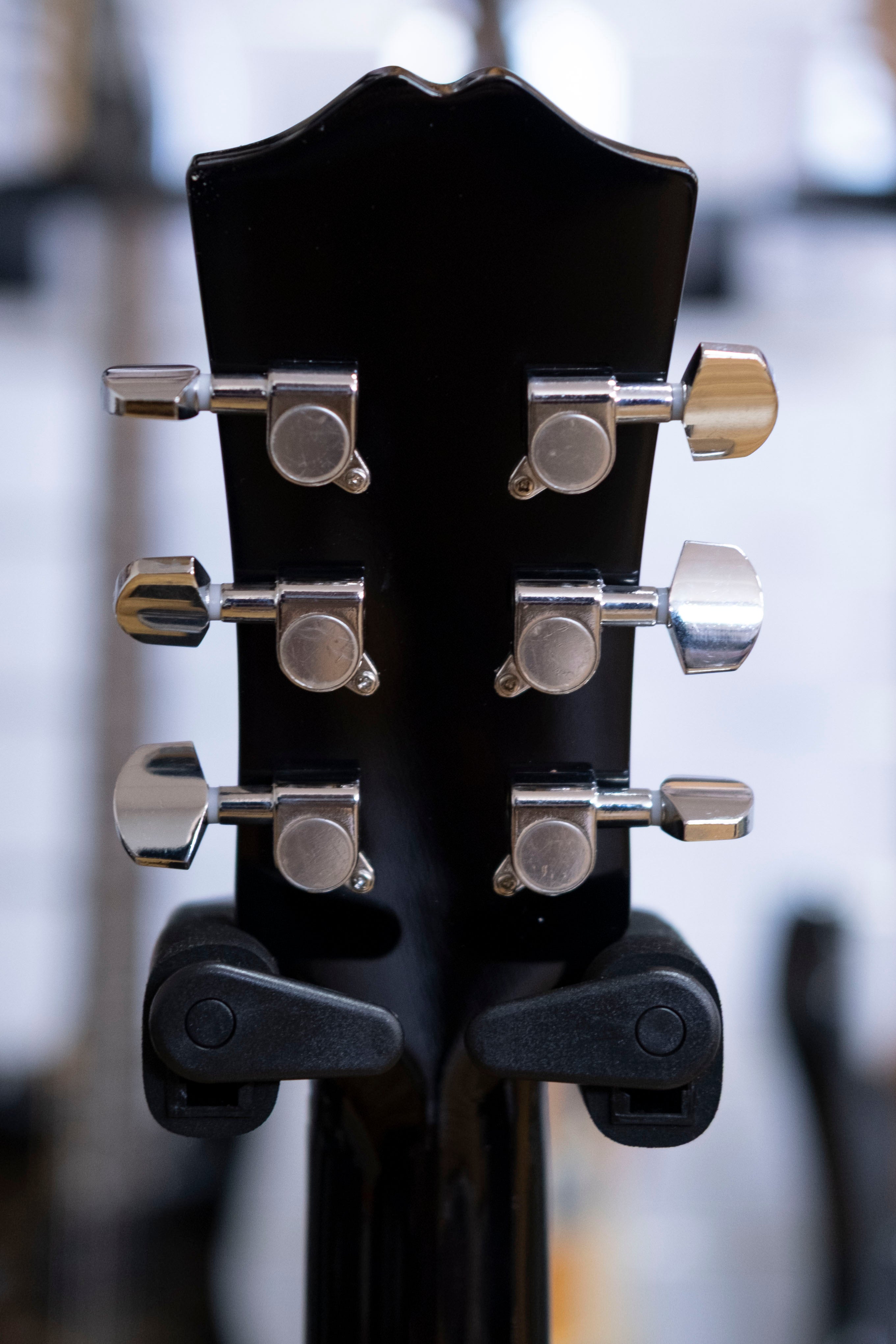 Redding RED50 Dreadnought Acoustic Guitar (Natural)