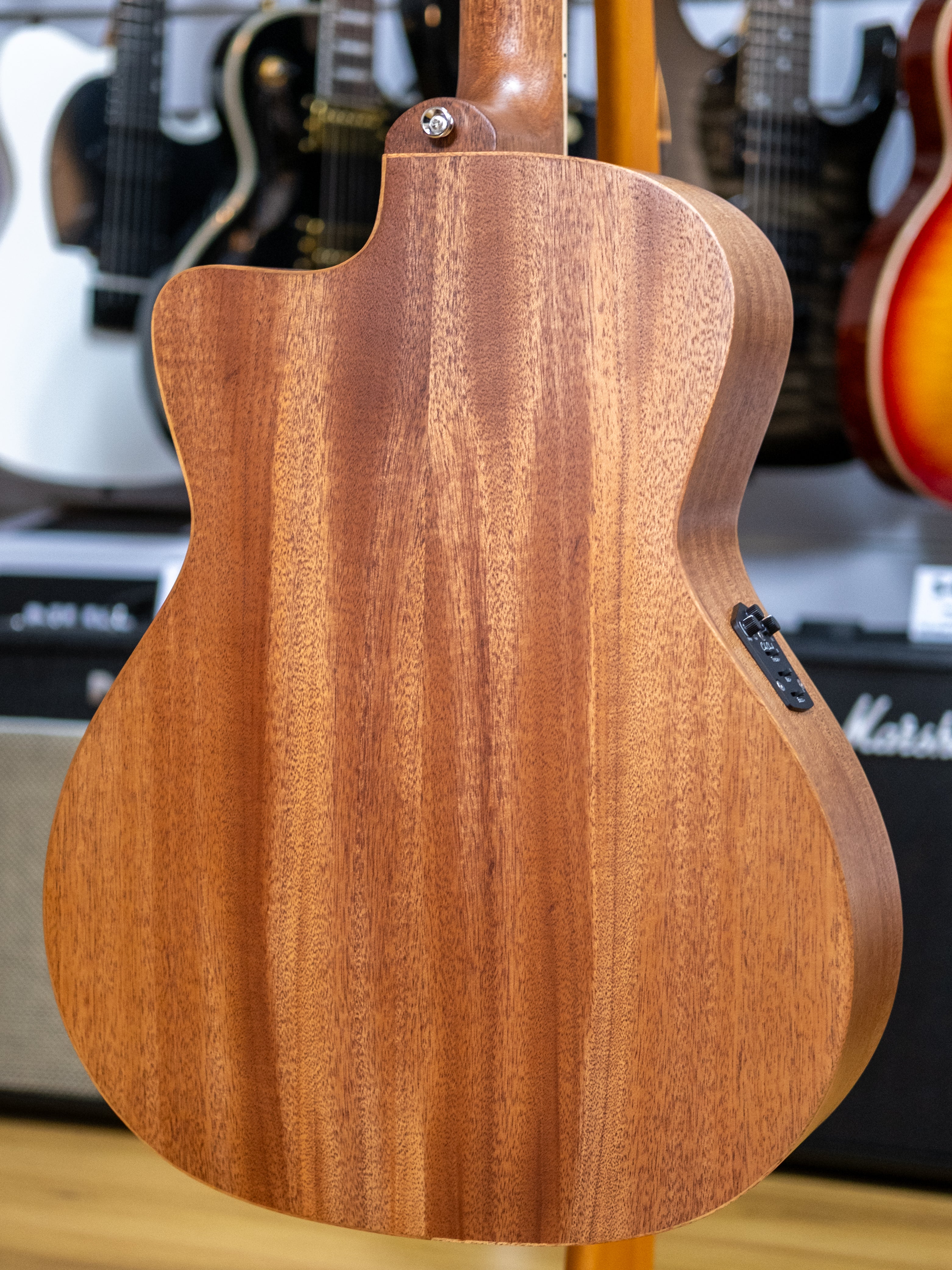 Cole Clark Studio Series Grand Auditorium Acoustic Electric Guitar (Mahogany)