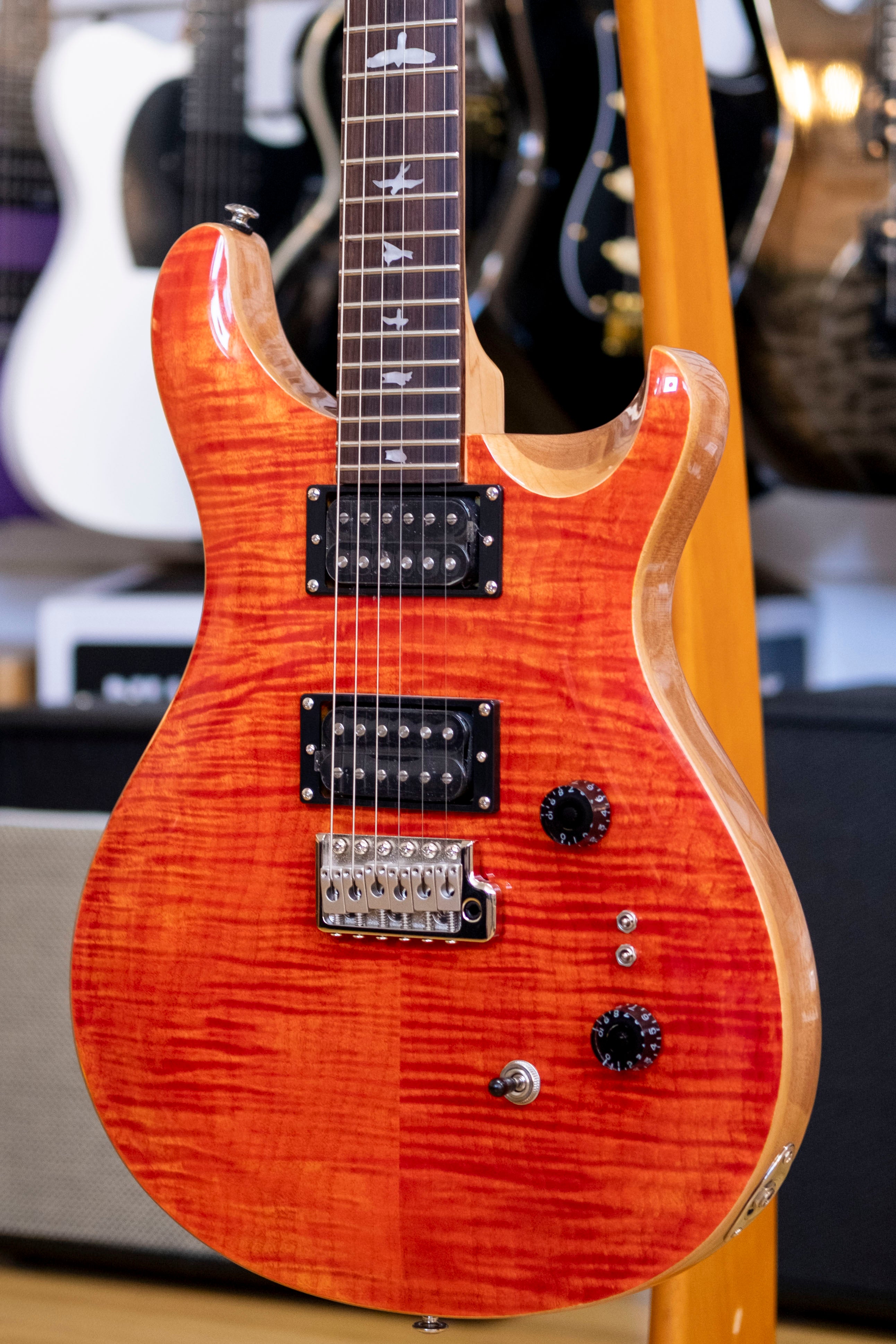 PRS SE Custom 24-08 Electric Guitar with Gig Bag (Blood Orange)