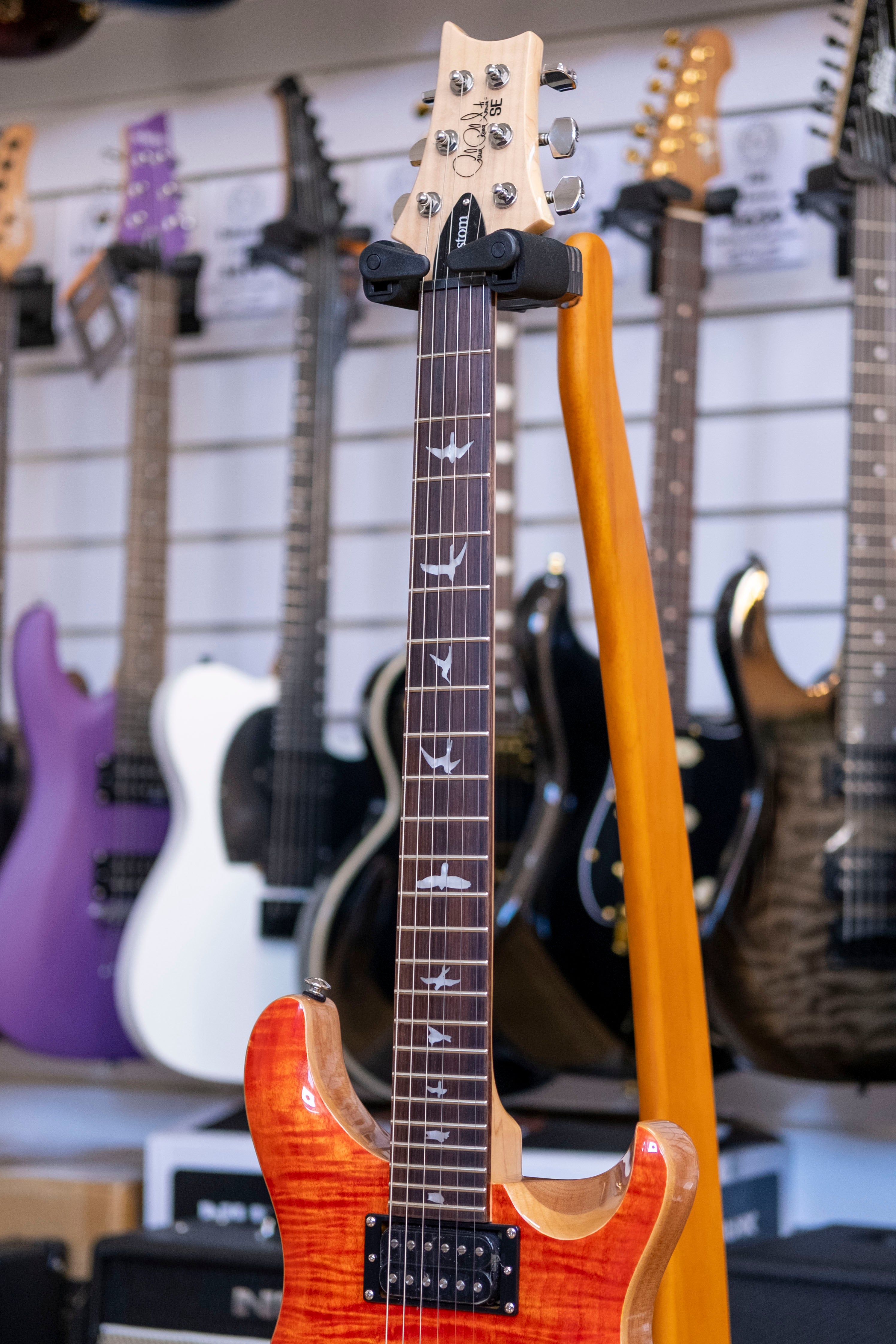 PRS SE Custom 24-08 Electric Guitar with Gig Bag (Blood Orange)