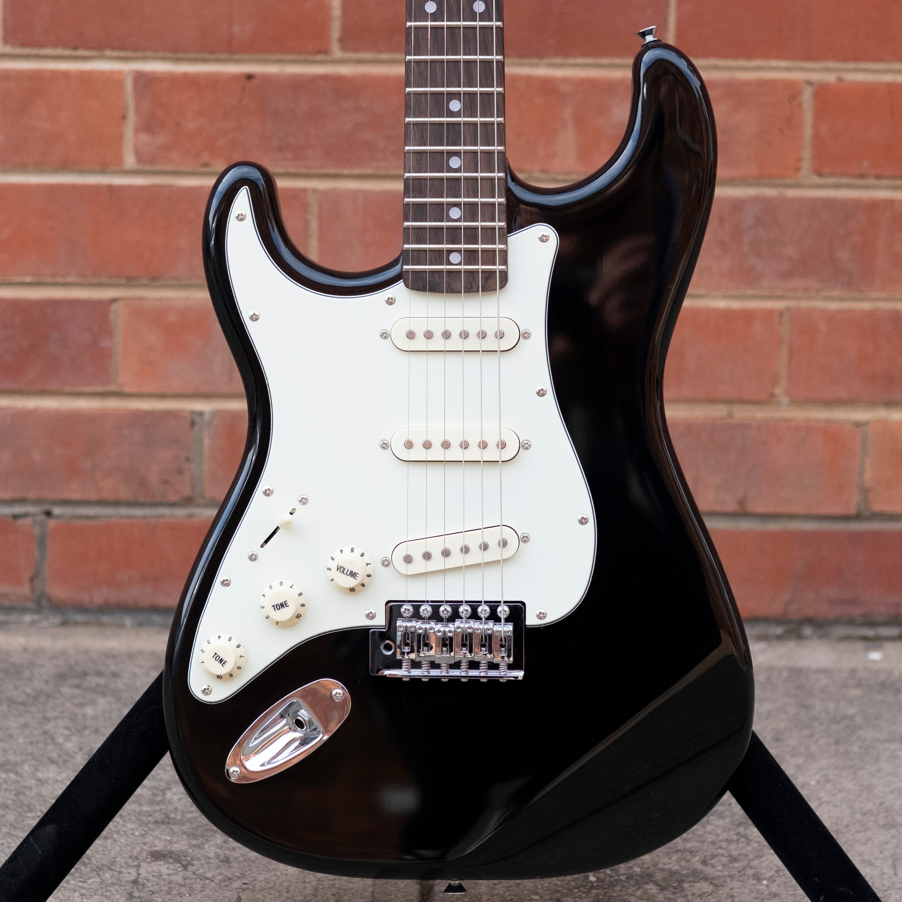 SX VES62LHB VTG Series Electric Guitar with Bag (Black)