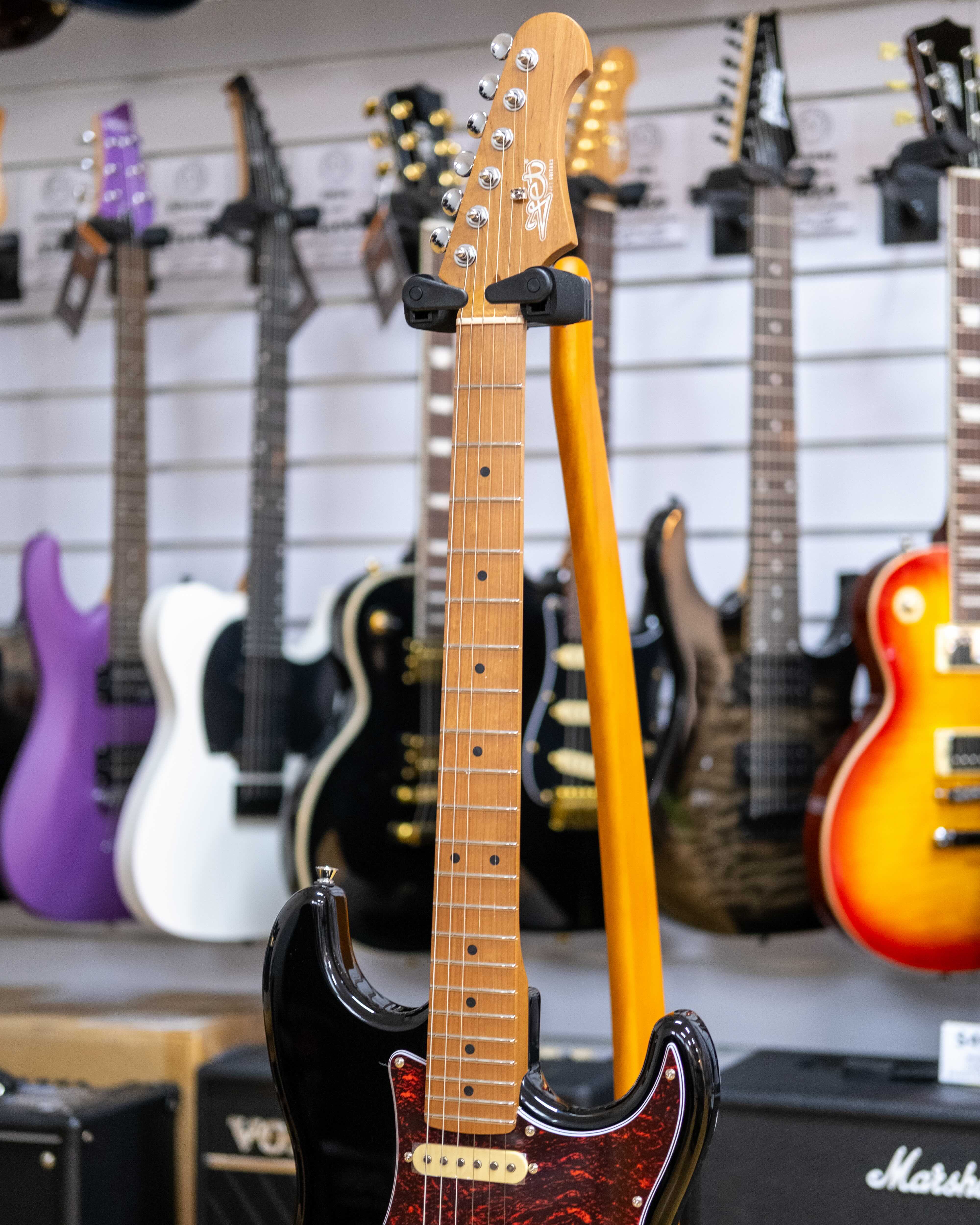 Jet JS-300 Electric Guitar (Black)