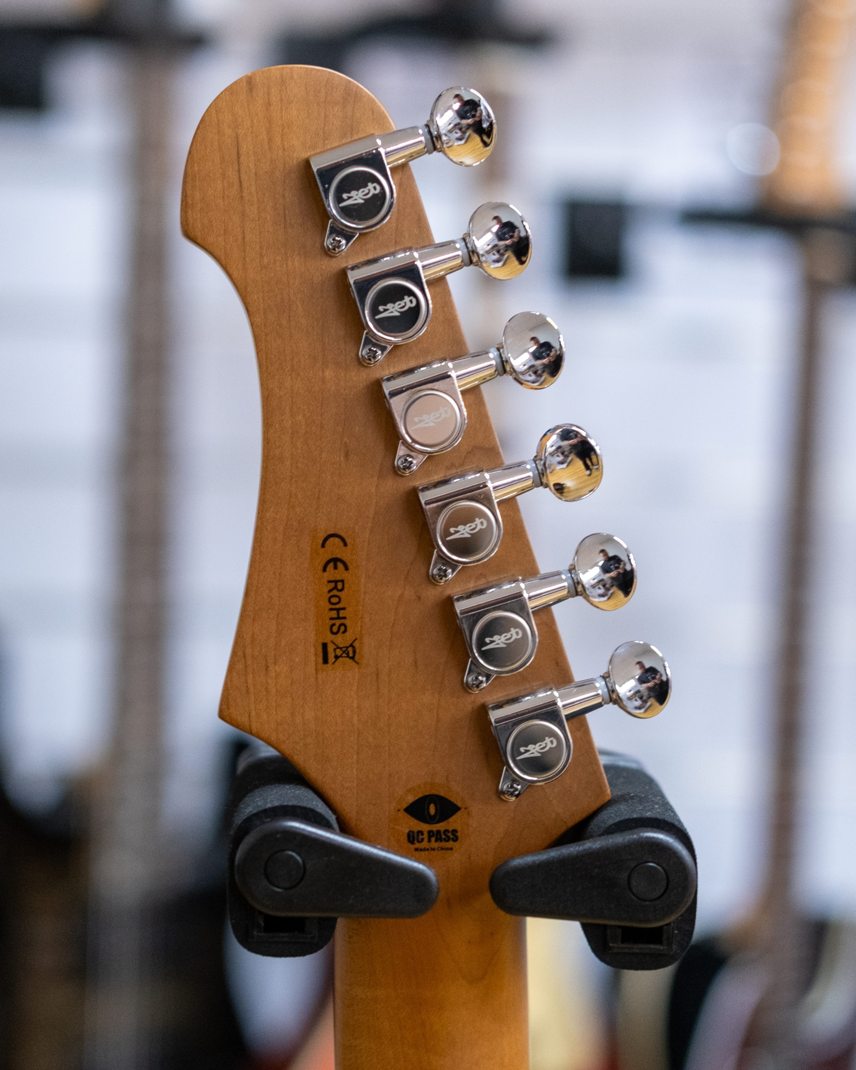 Jet JS-300 Electric Guitar (Black)