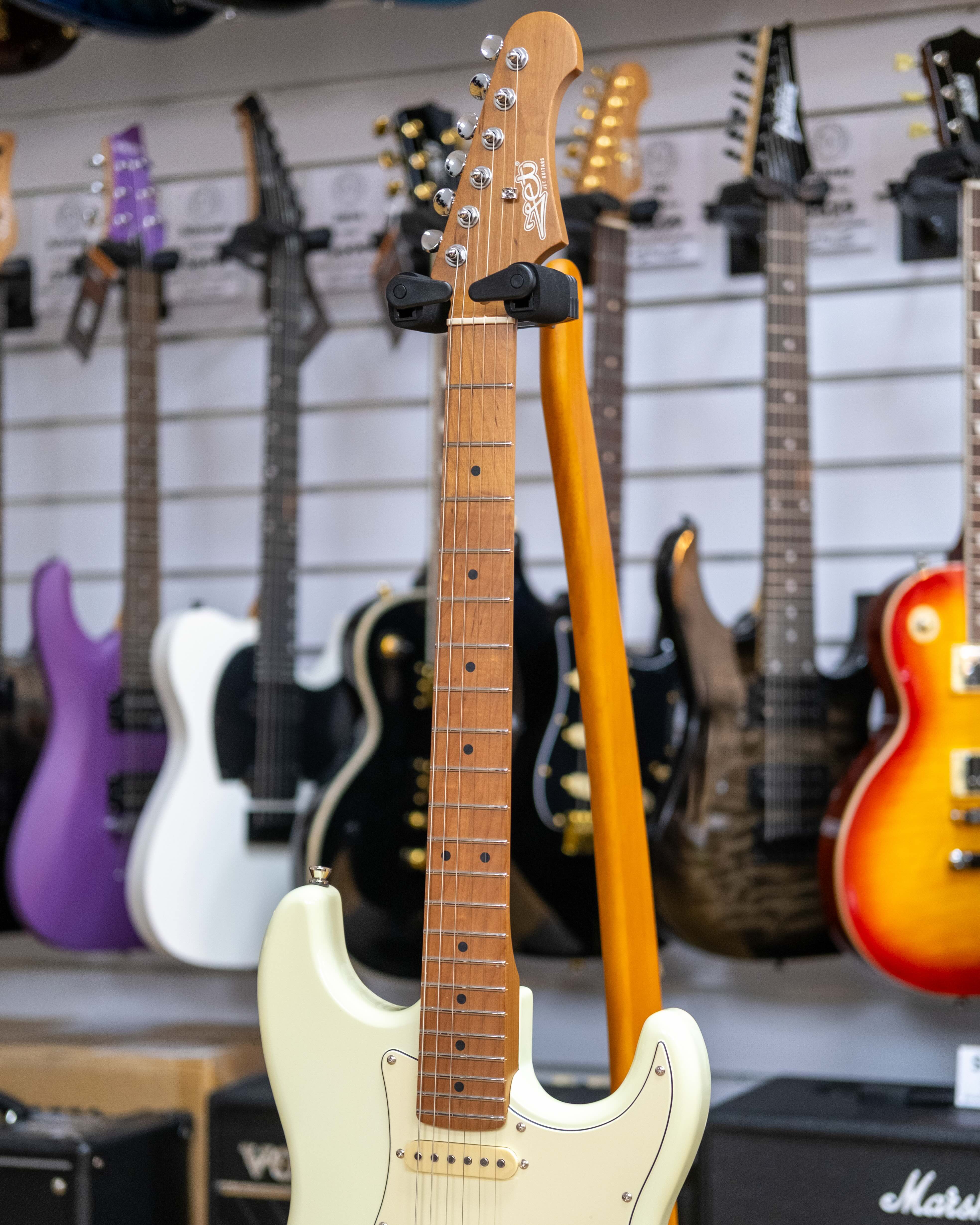 Jet JS-300 Electric Guitar (Olympic White)