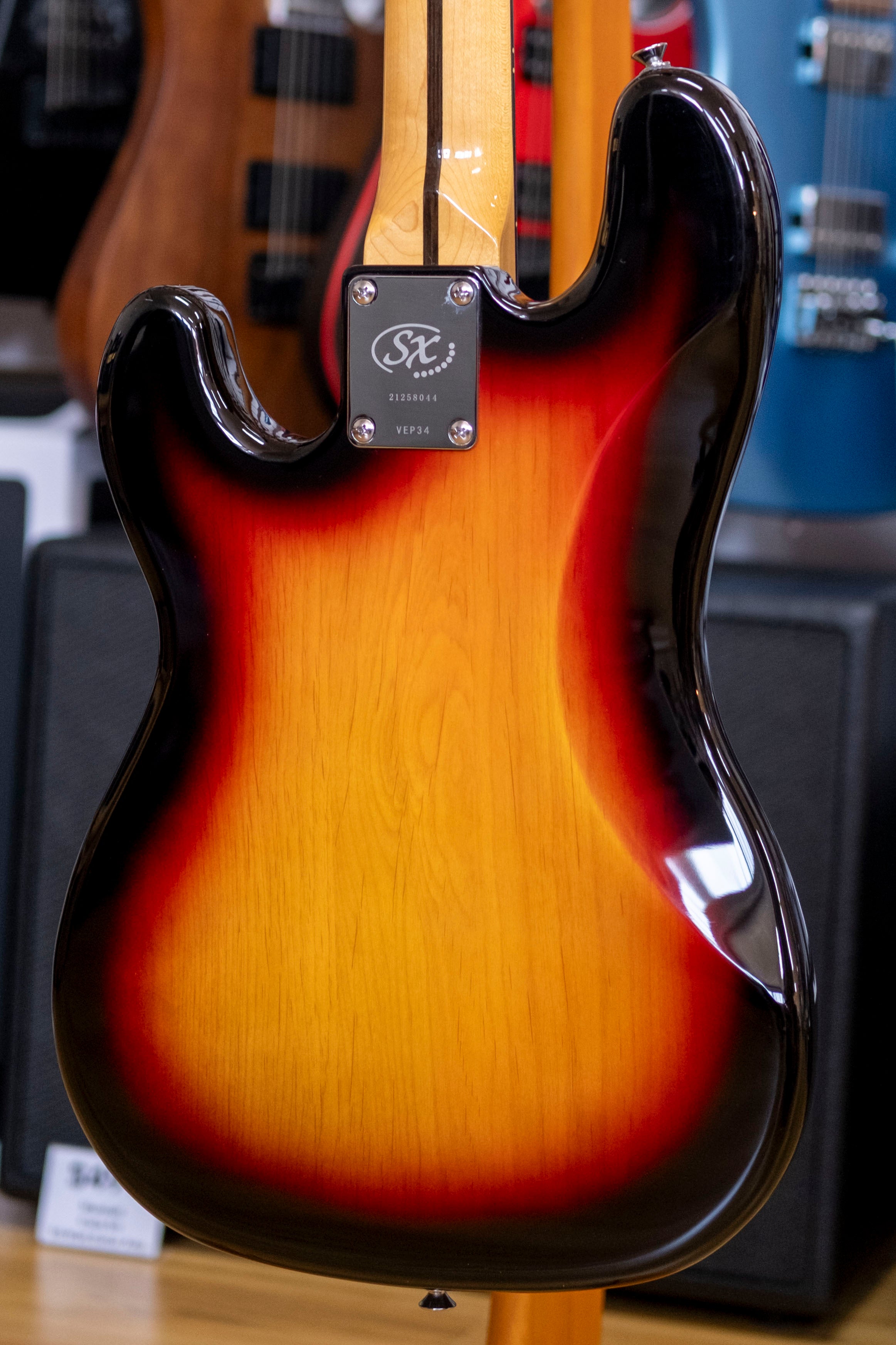 SX VTG Series 3/4 Size Bass Guitar with Gig Bag (Tobacco Sunburst)