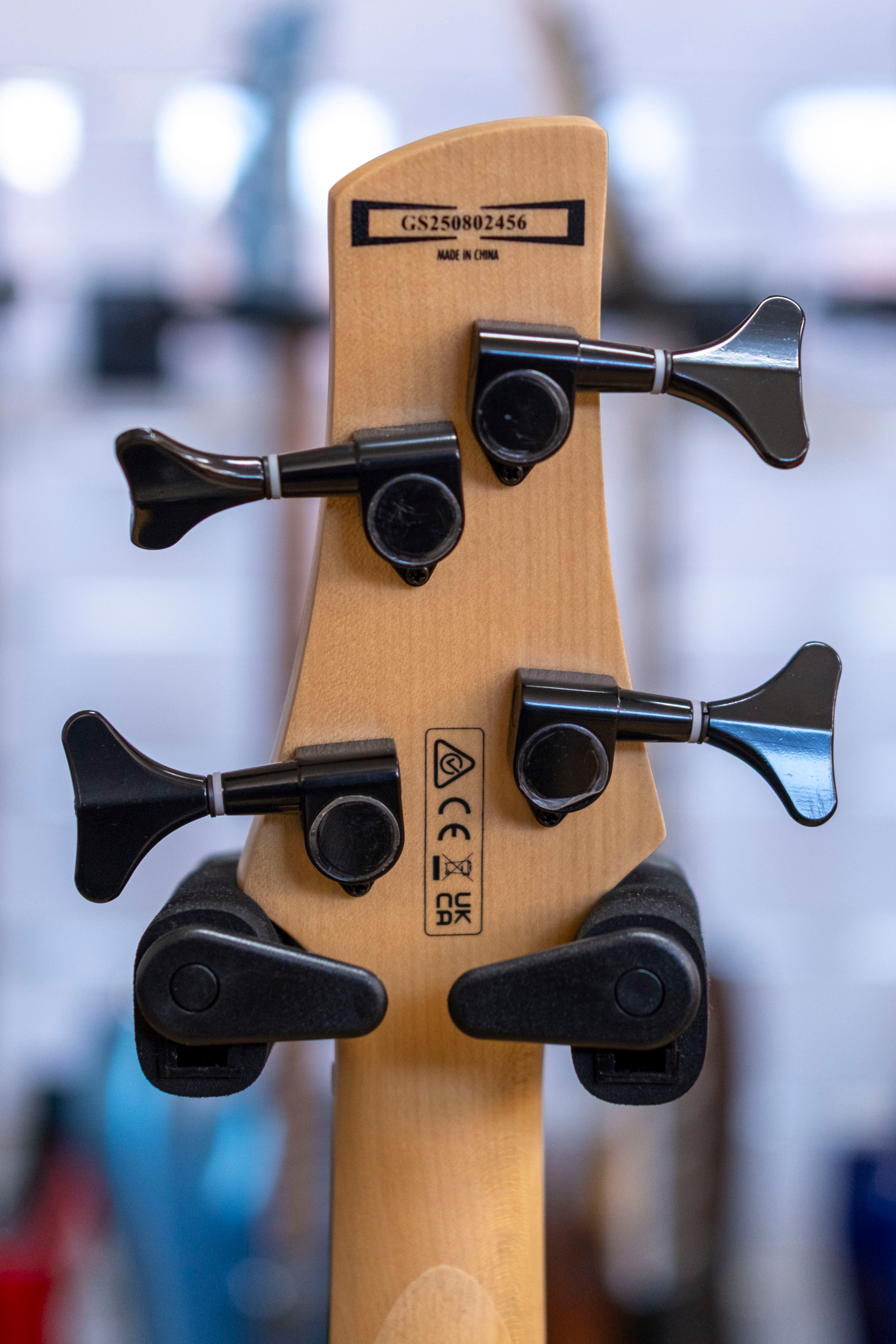 Ibanez Gio SRM20B Mikro Bass Guitar (Walnut Flat)