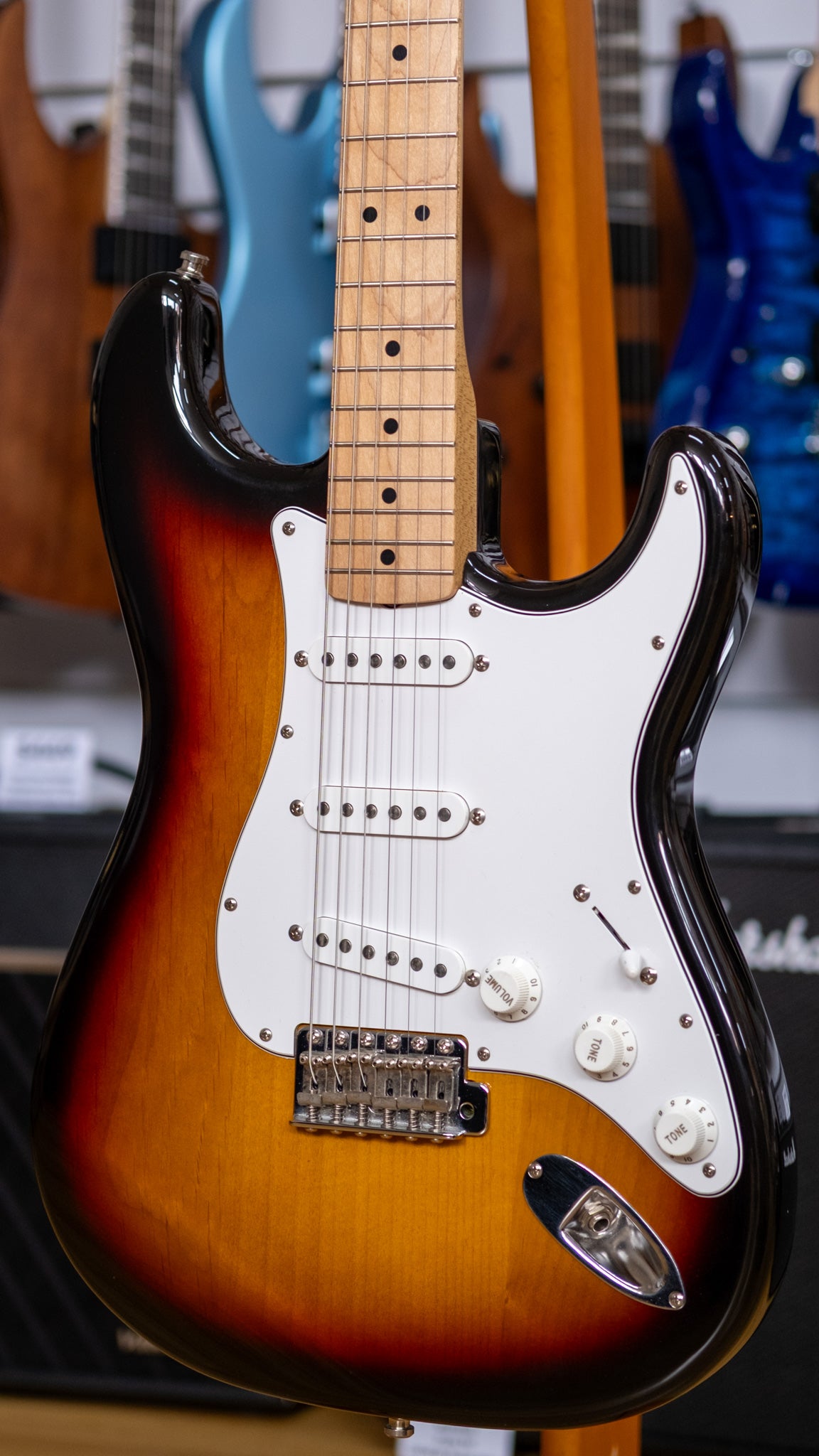 Fender ST-43 Standard Stratocaster Electric Guitar (Sunburst) (Pre-Owned, 2005 MIJ)