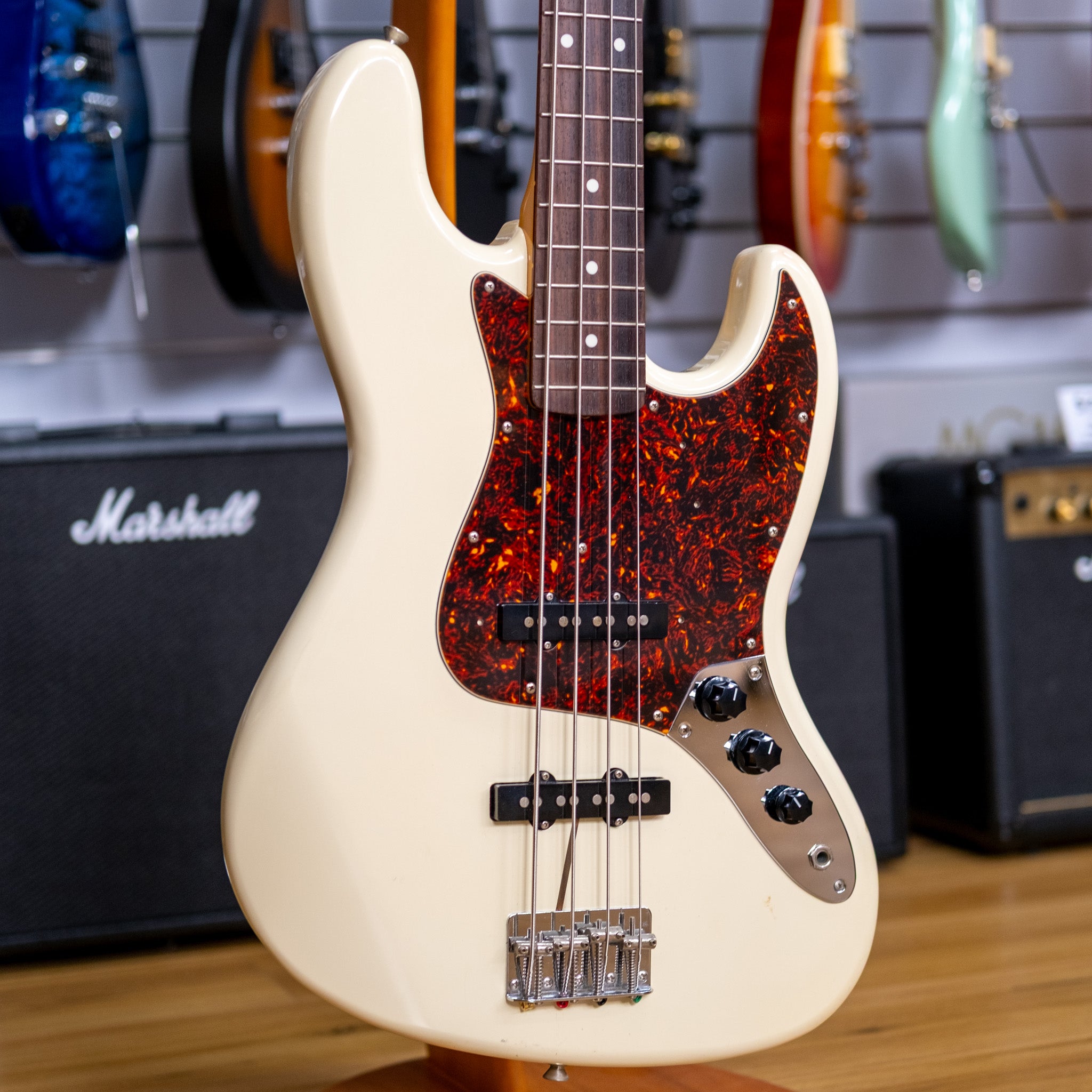 Fender JB62 Jazz Bass Guitar (Olympic White) (Pre-Owned, 1994 MIJ)