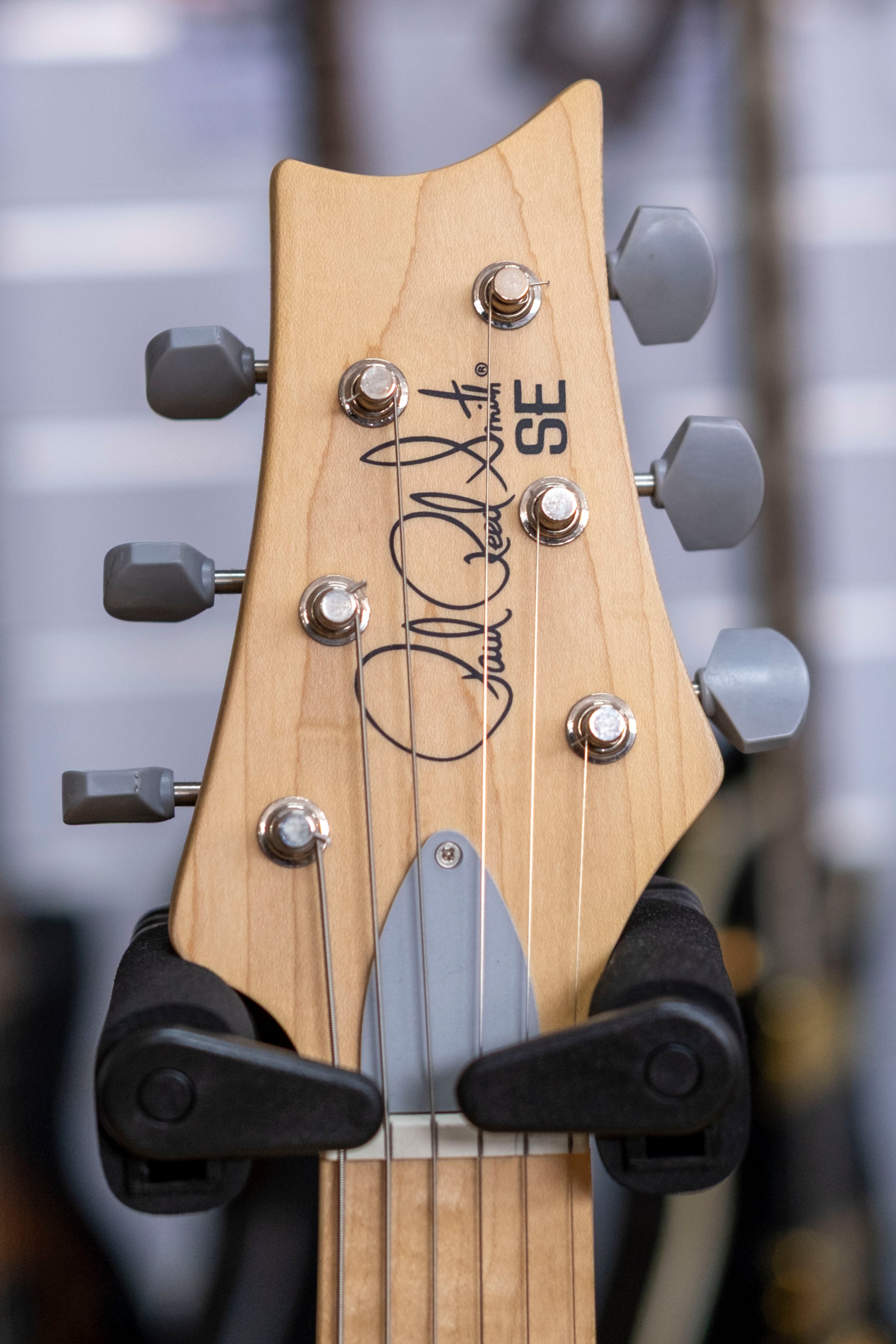 PRS SE Silver Sky Maple Electric Guitar with Gig Bag (Nylon Blue) (Pre-Owned)