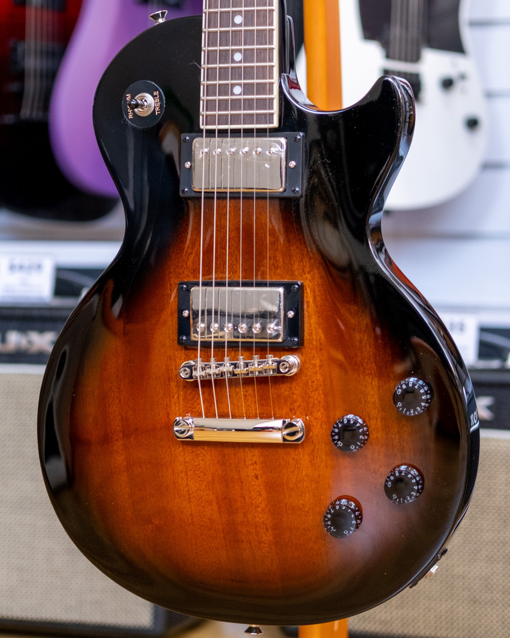 Epiphone Les Paul Tribute Electric Guitar (Vintage Sunburst)