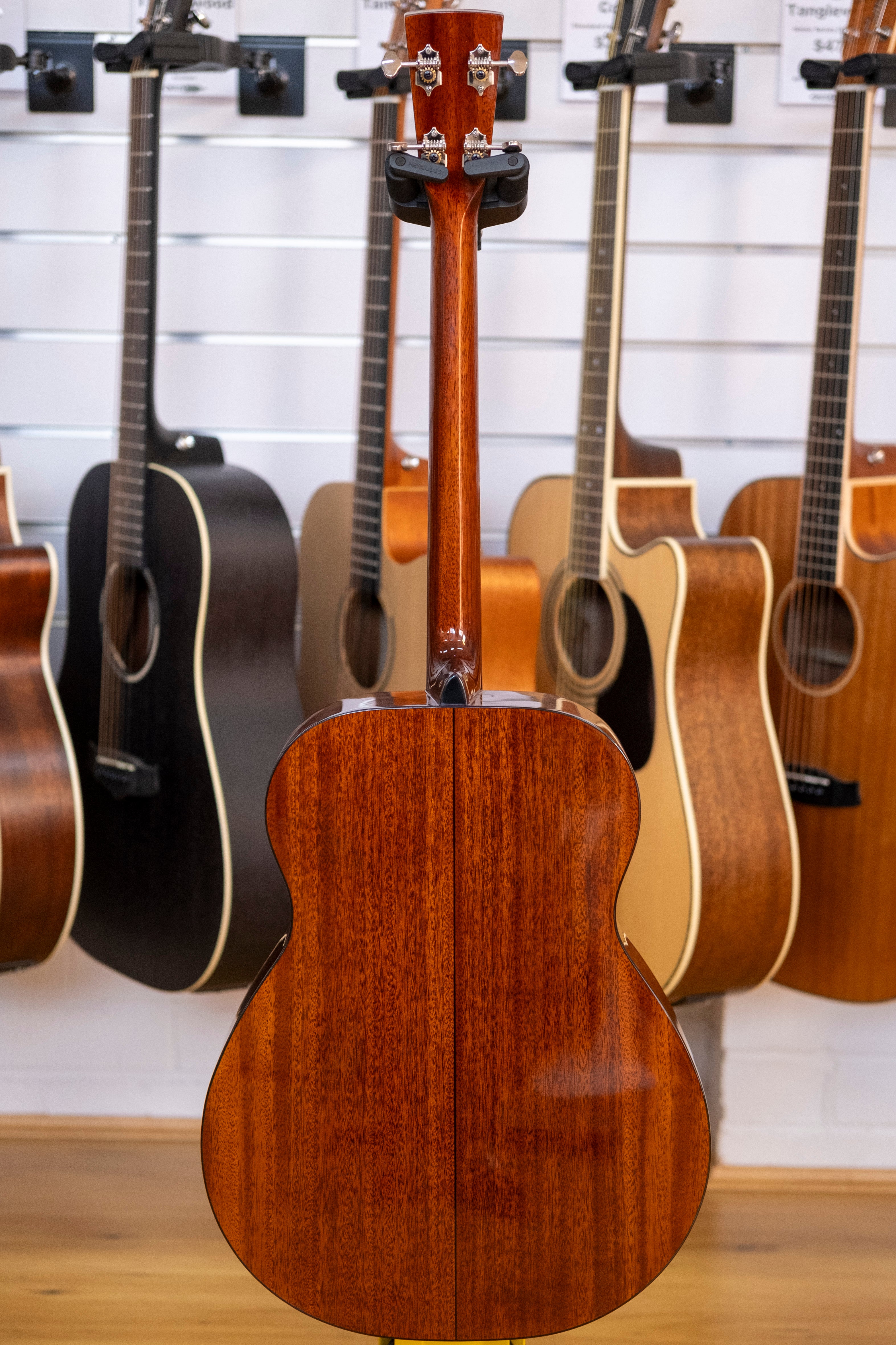 Blueridge BR-40T Tenor Guitar with Hardcase