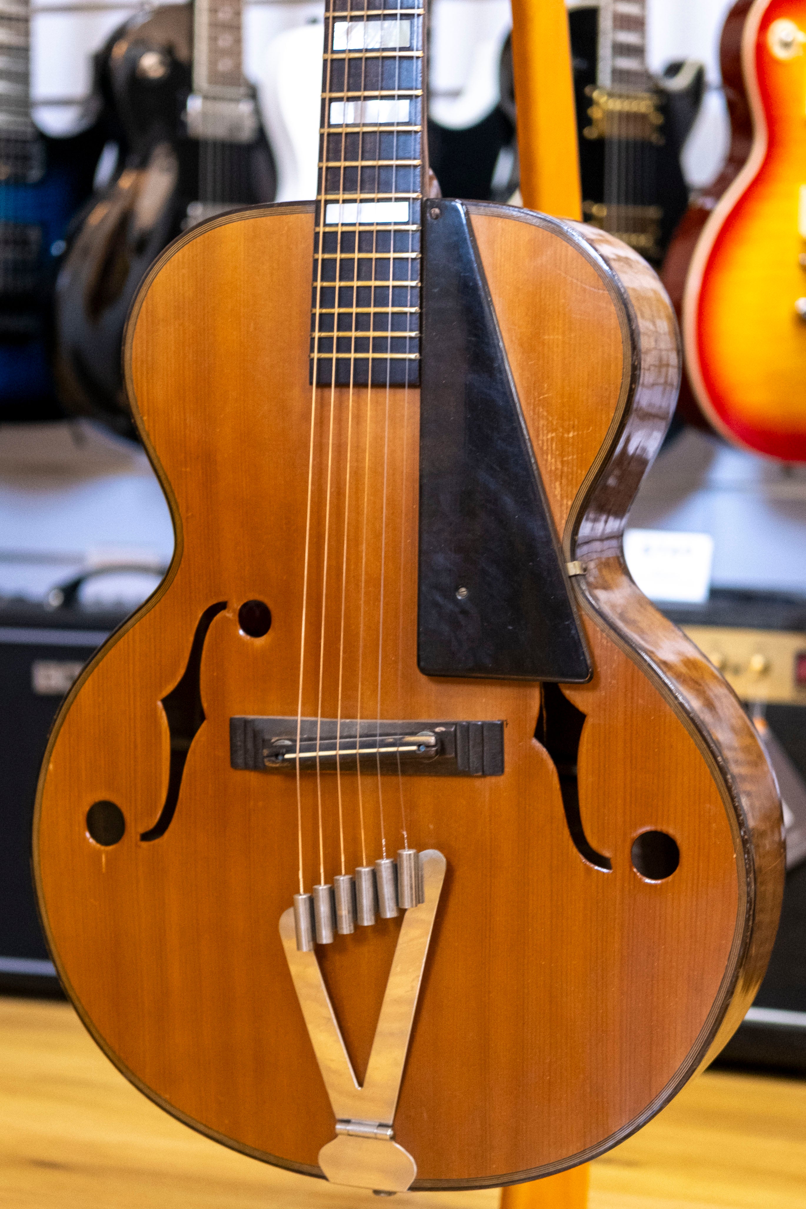 Melody No.26 Jazz Guitar (Pre-Owned, MIJ 1948)