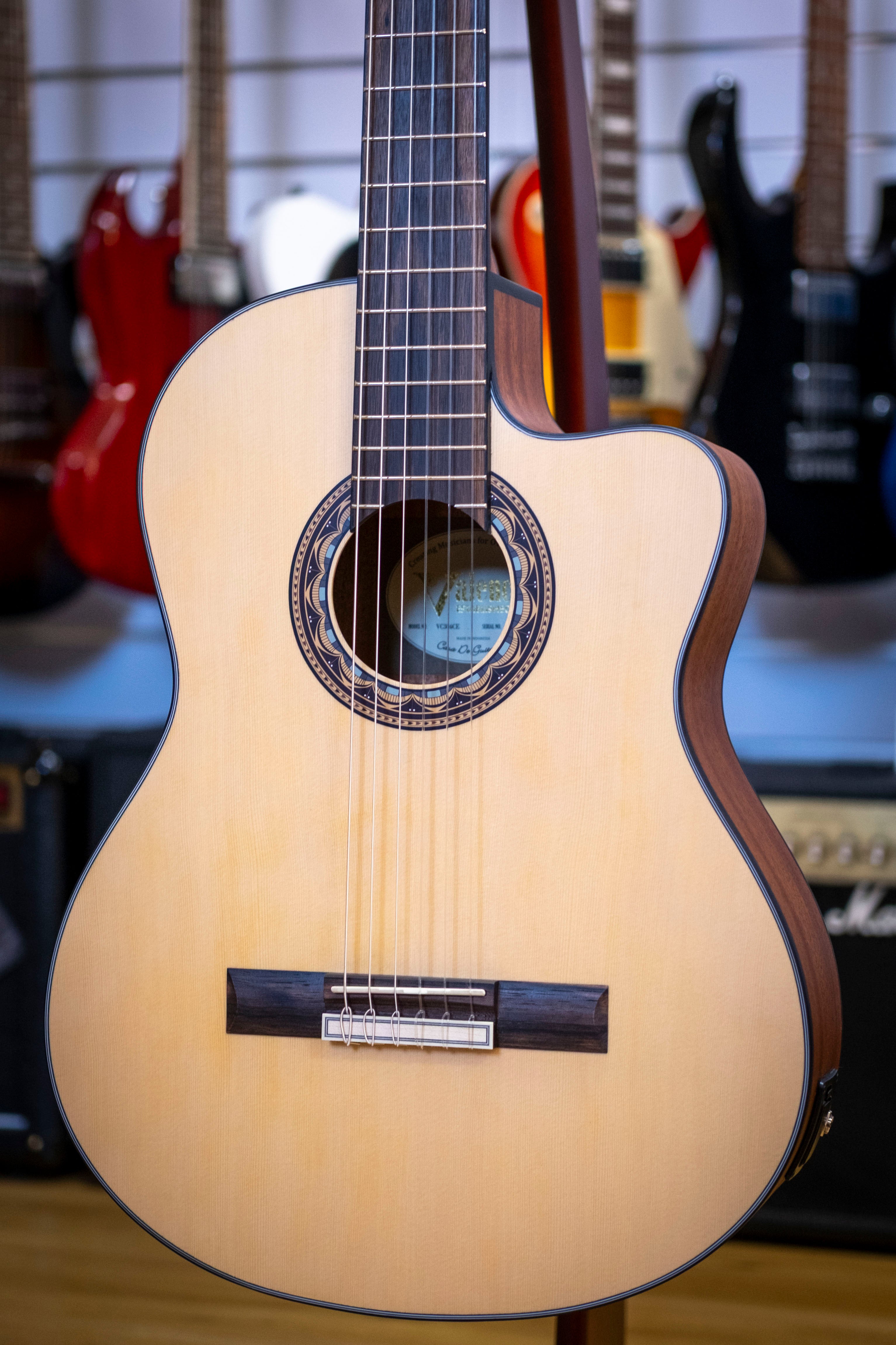 Valencia 300 Series Electric Nylon Classical Guitar (Natural Satin)
