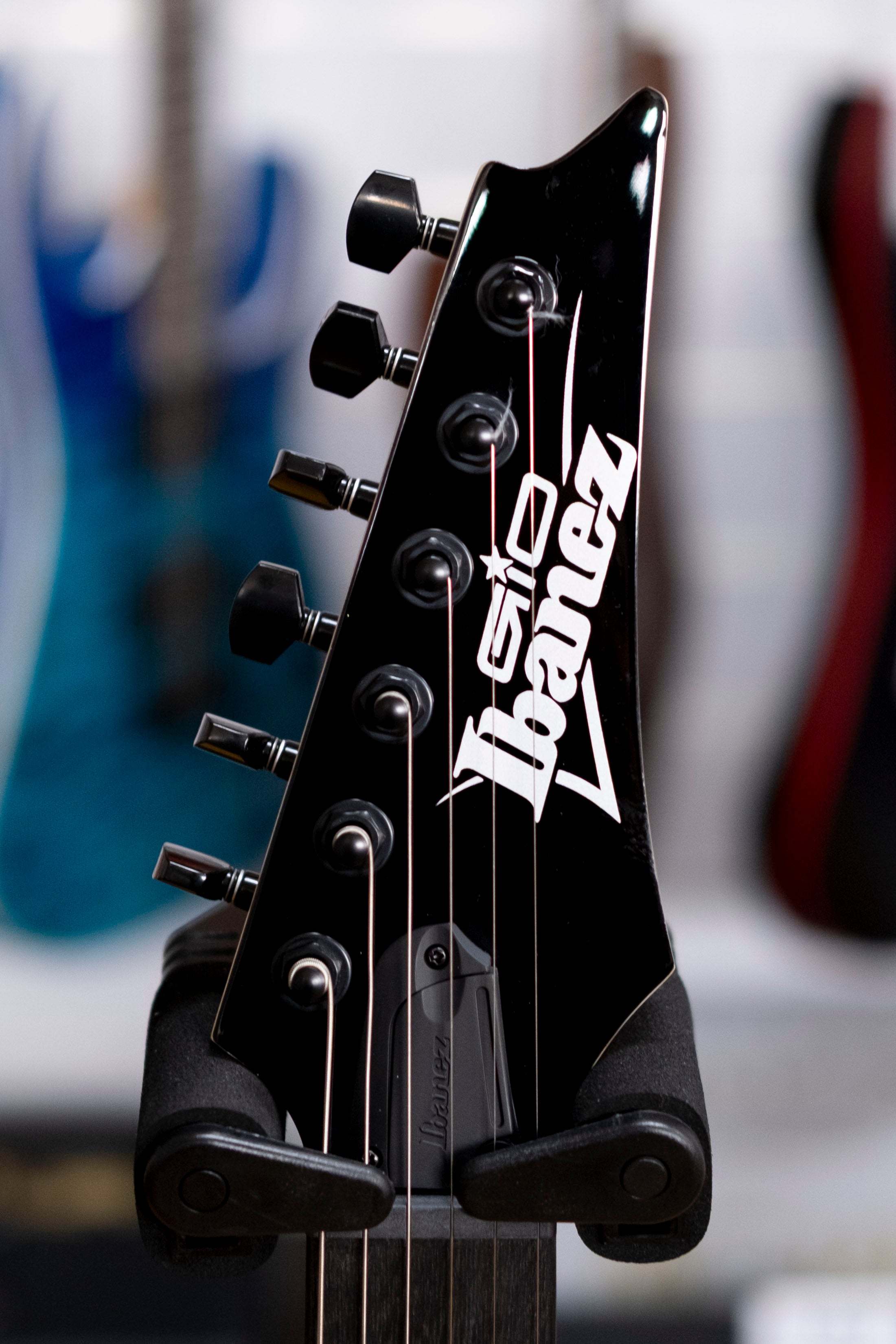 Ibanez GRG120QASP-BKG Gio Series Electric Guitar (Black Gradation)