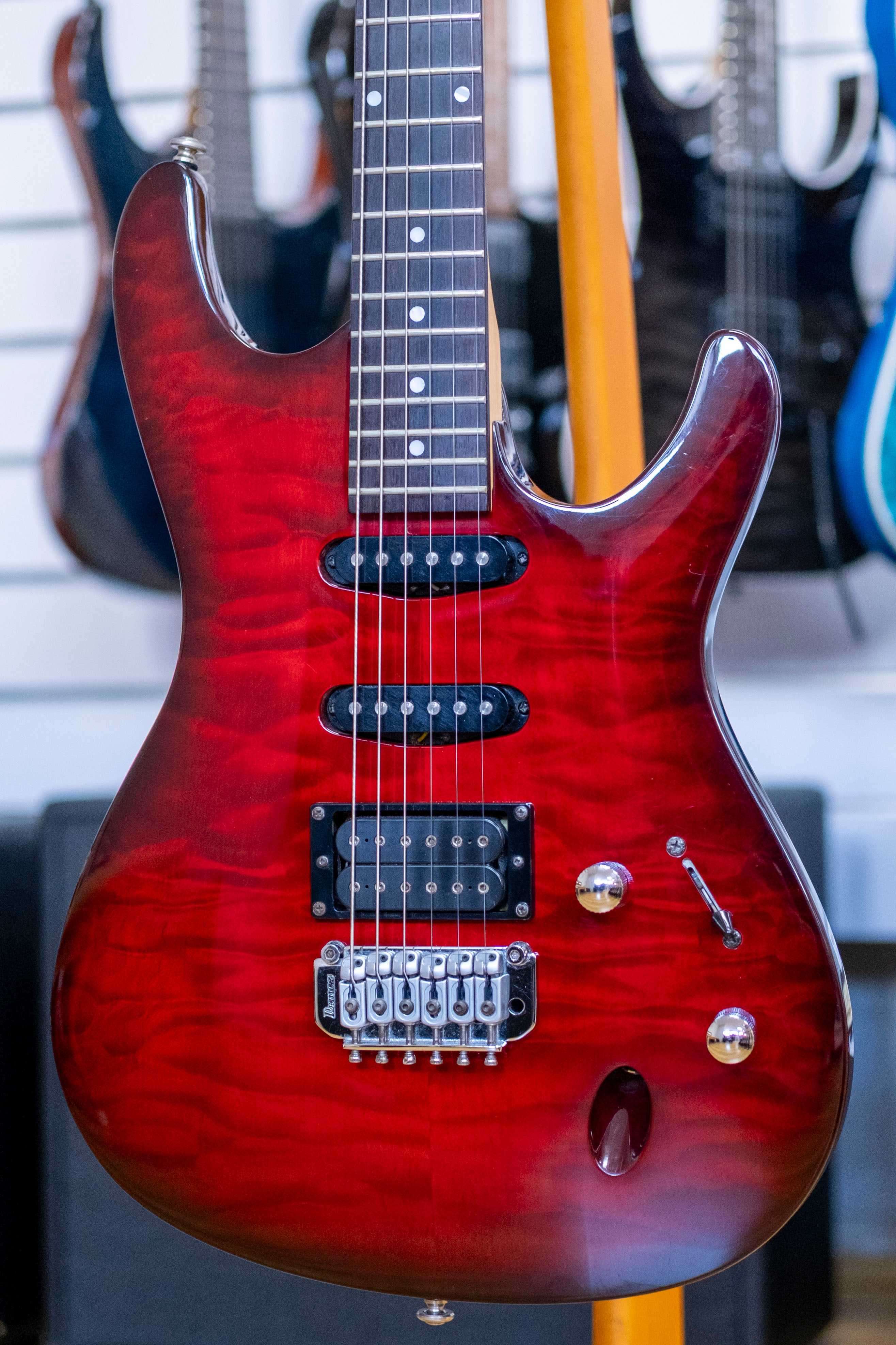 Ibanez SA Series SA160QM Electric Guitar with Hardcase (Pre-Owned, 2005 MIK)
