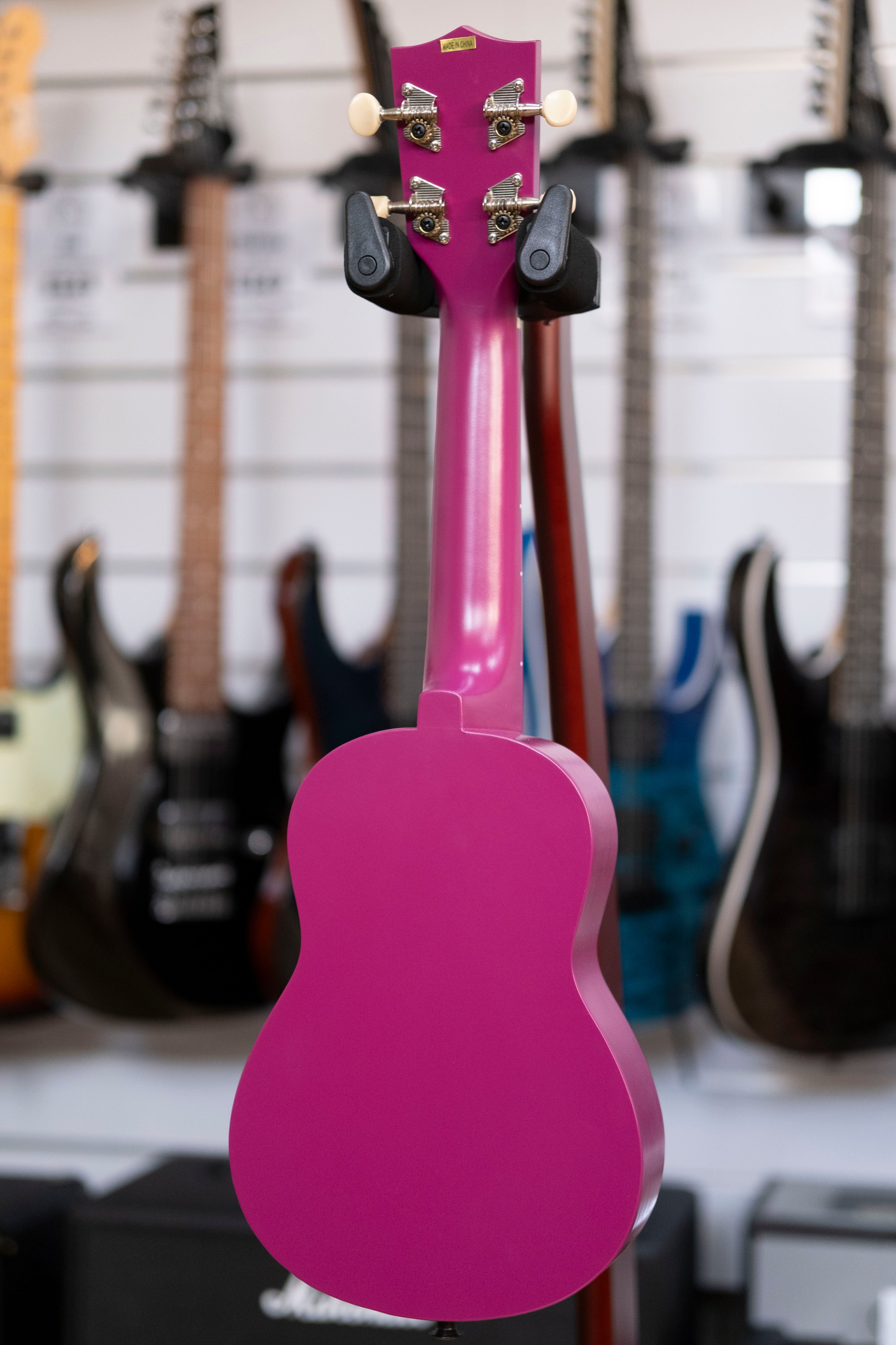 Kala Ukadelic Soprano Ukulele (Dragonfruit)