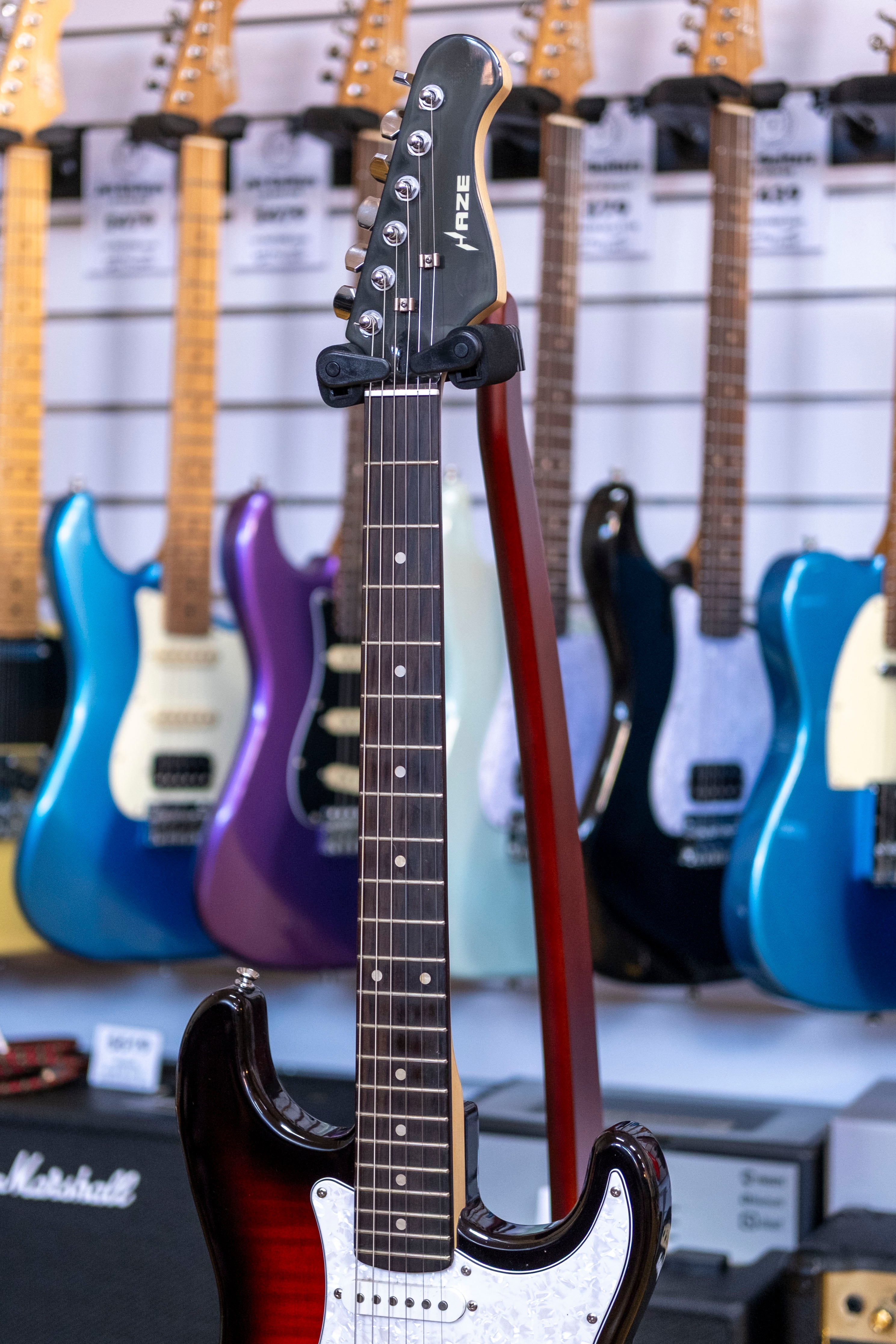 Haze E-211 Electric Guitar (Red Burst) (Pre-Owned)