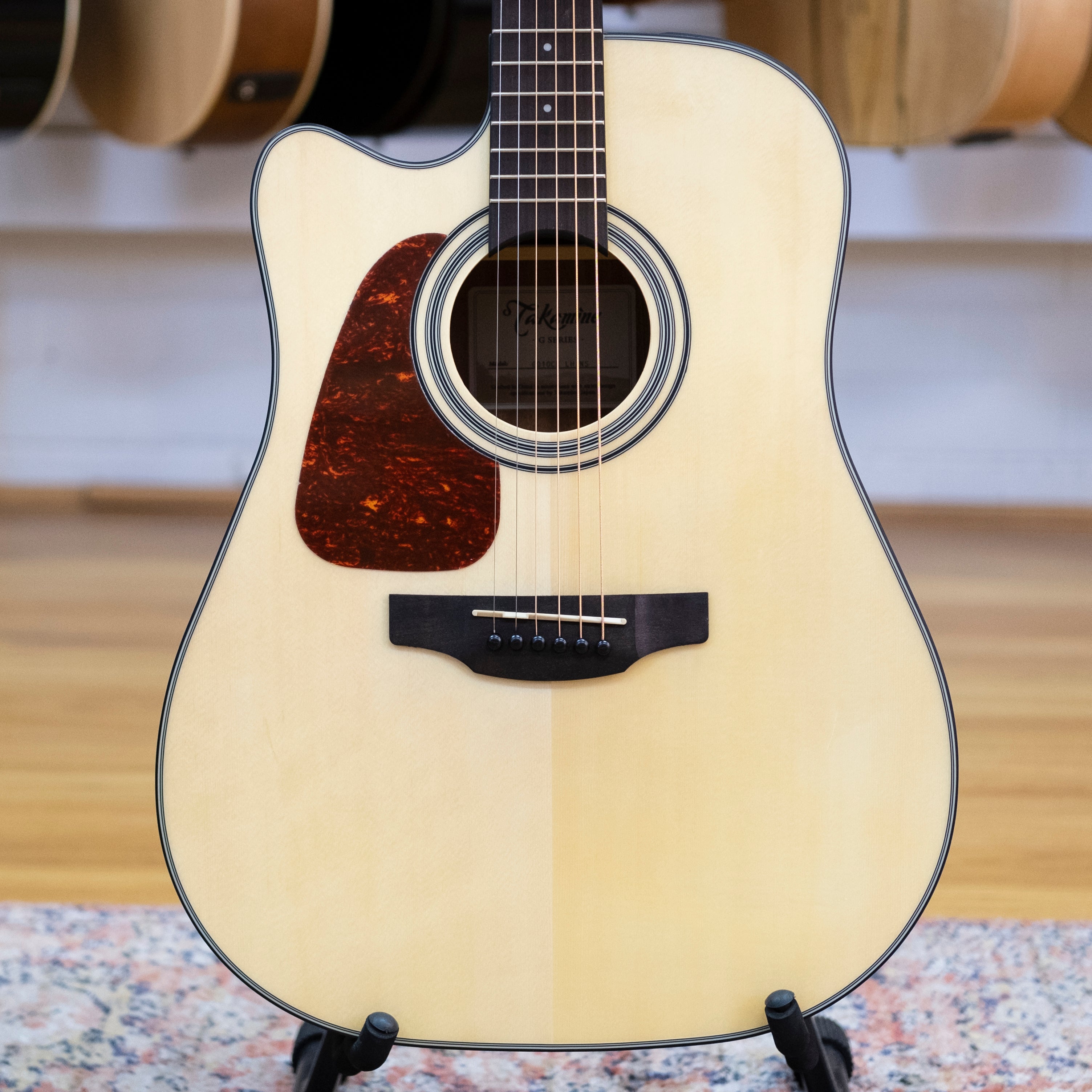 Takamine G10 Series Left Handed Dreadnought Acoustic Electric Guitar