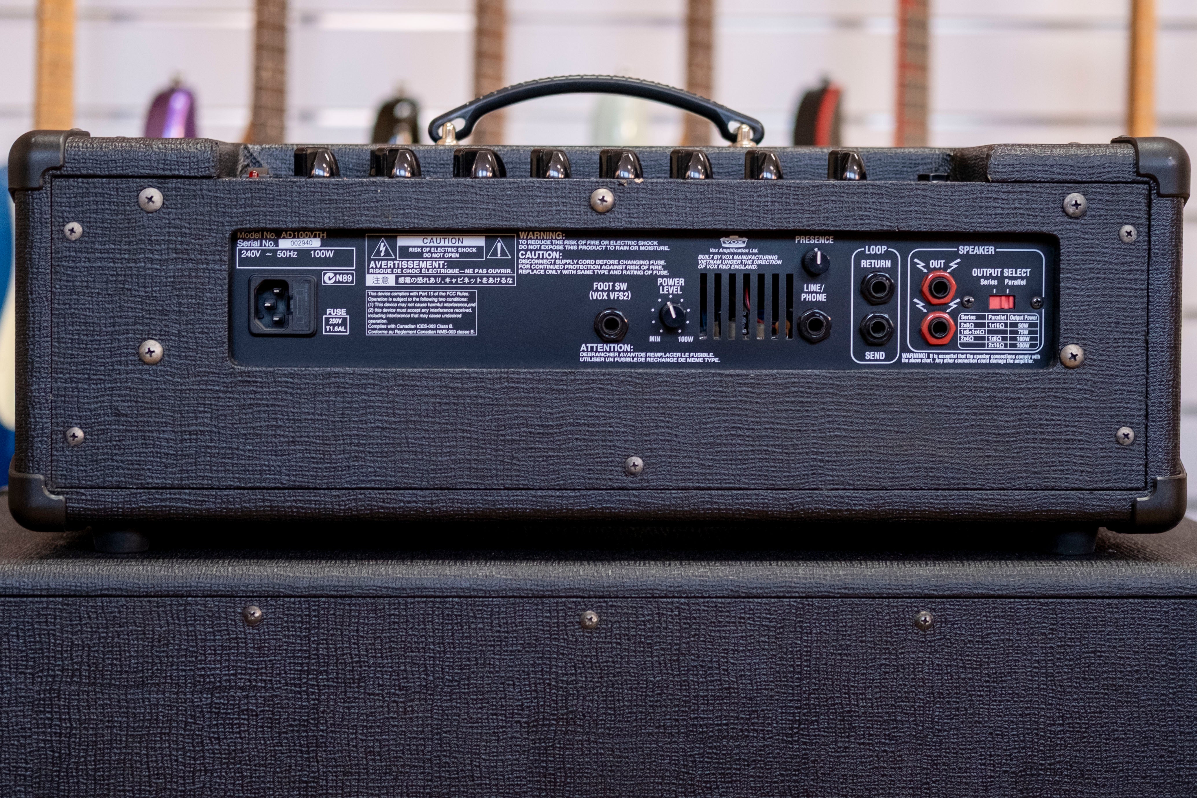 Vox AD100VTH 100-Watt Head and Vox 4x12" Speaker Cabinet with Footswitch (Pre-Owned)