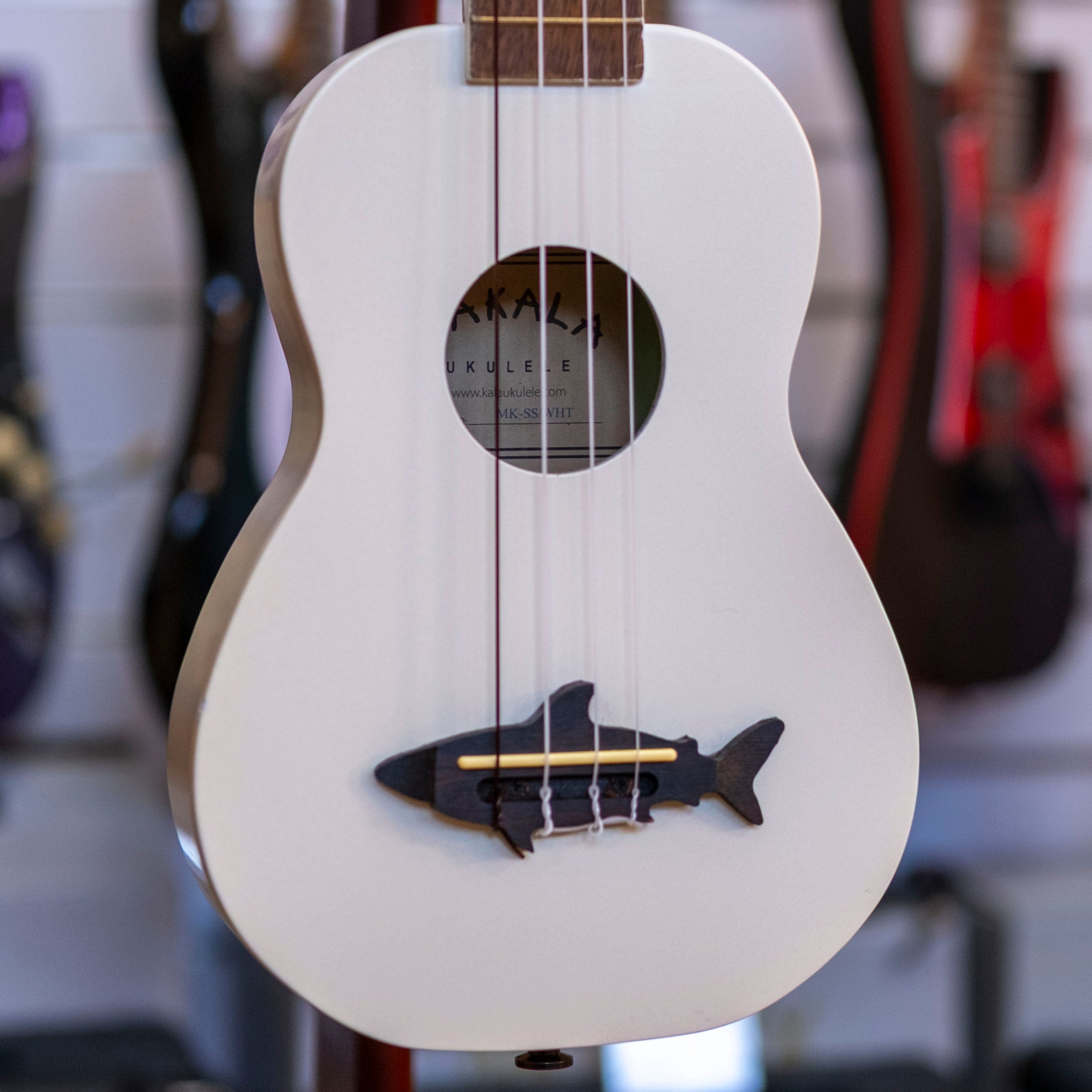 Makala by Kala Shark Soprano Ukulele with Mahalo Gig Bag and Accessories (Pre-Owned)