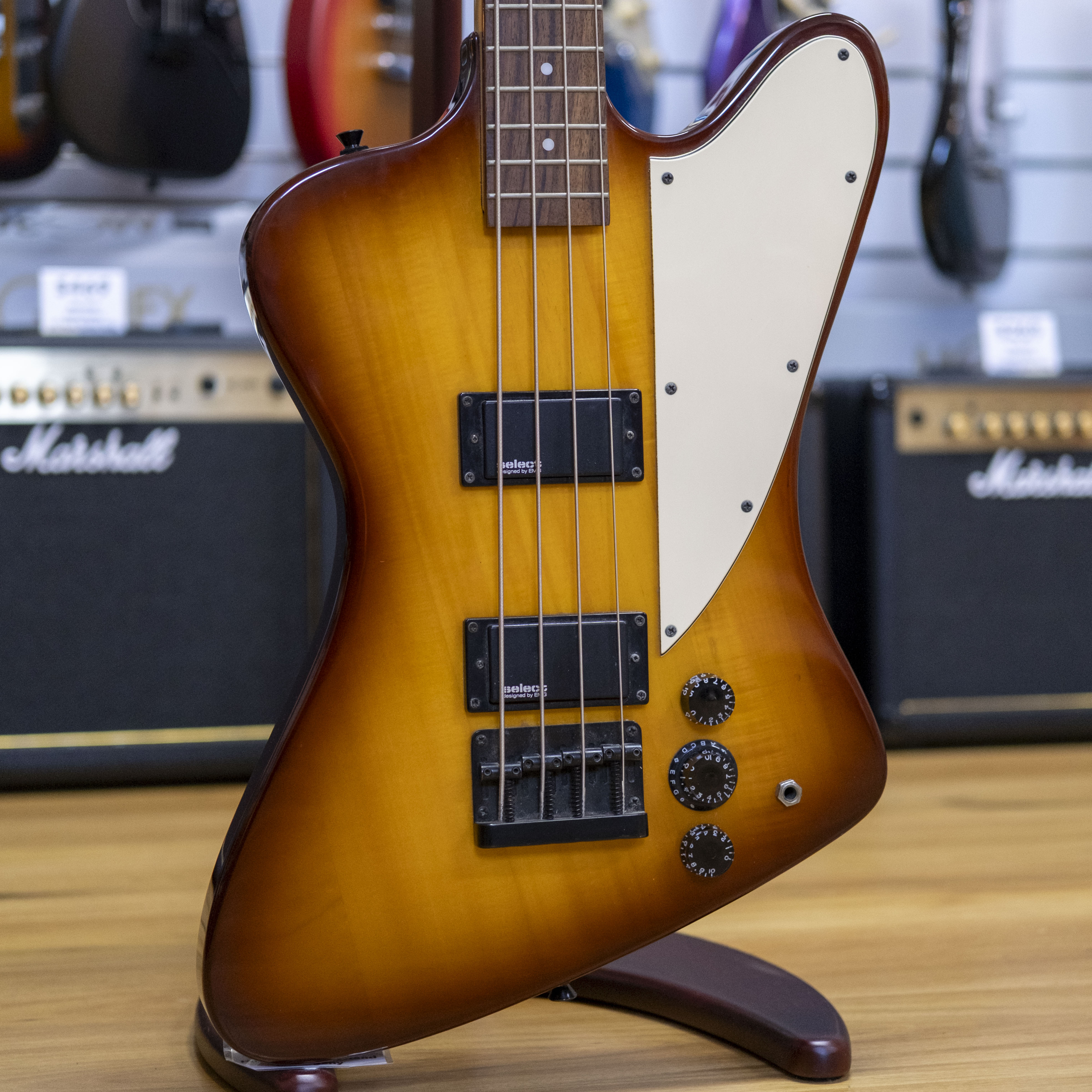 Legacy Classic Collection 'Thunderbird' Style Bass Guitar (Pre-Owned)